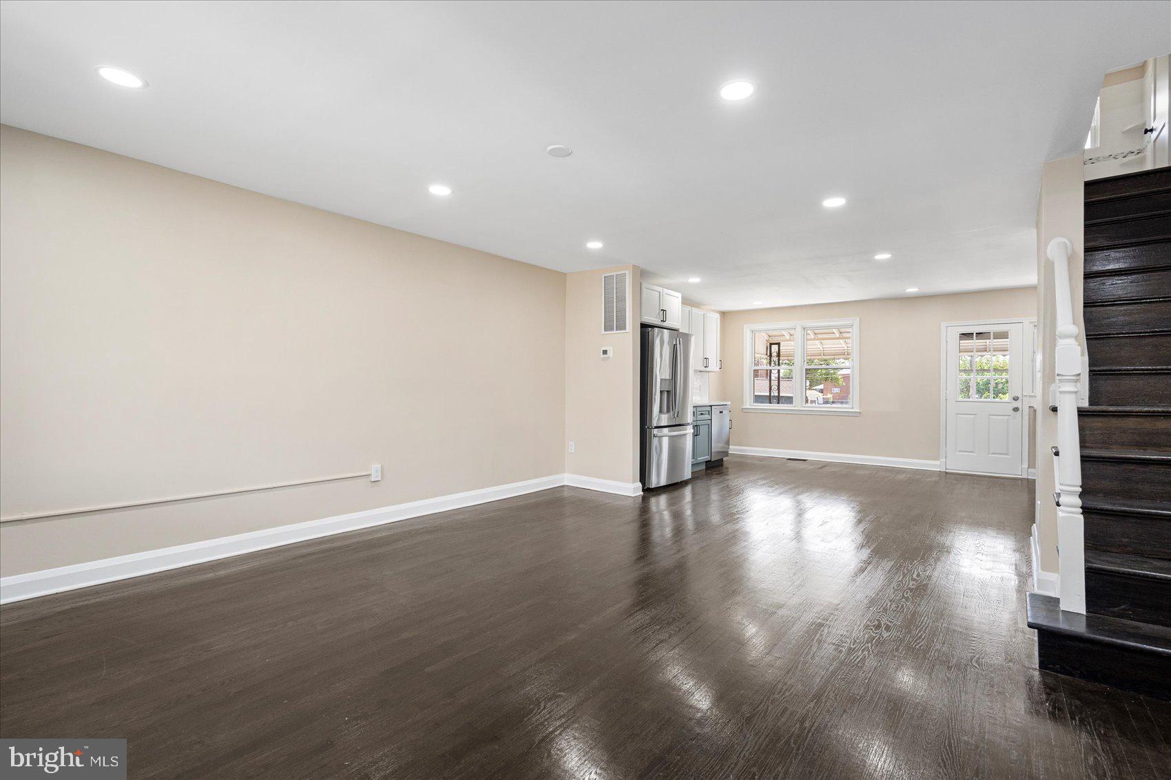 WEST INVERNESS - Residential