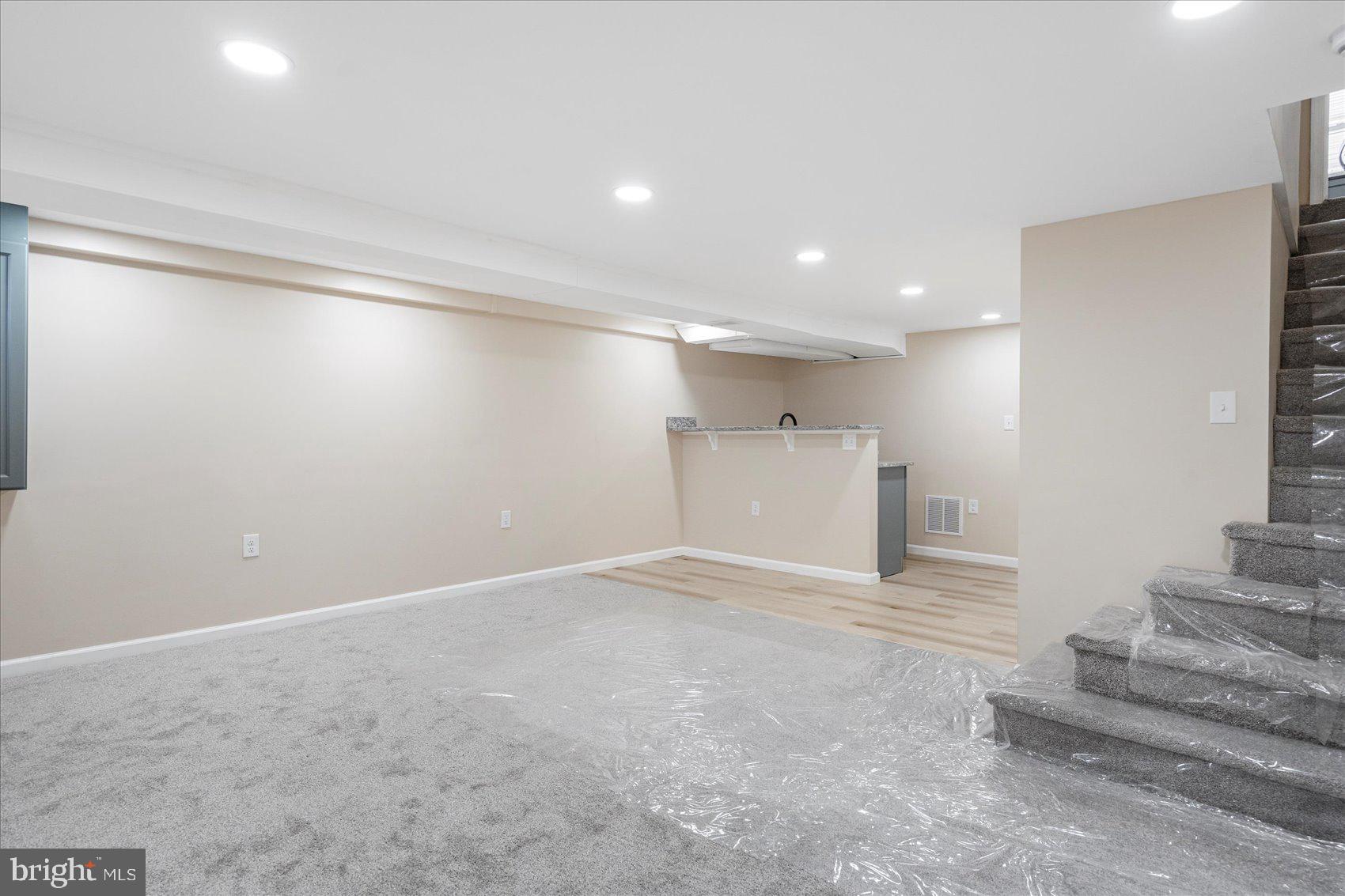 WEST INVERNESS - Residential