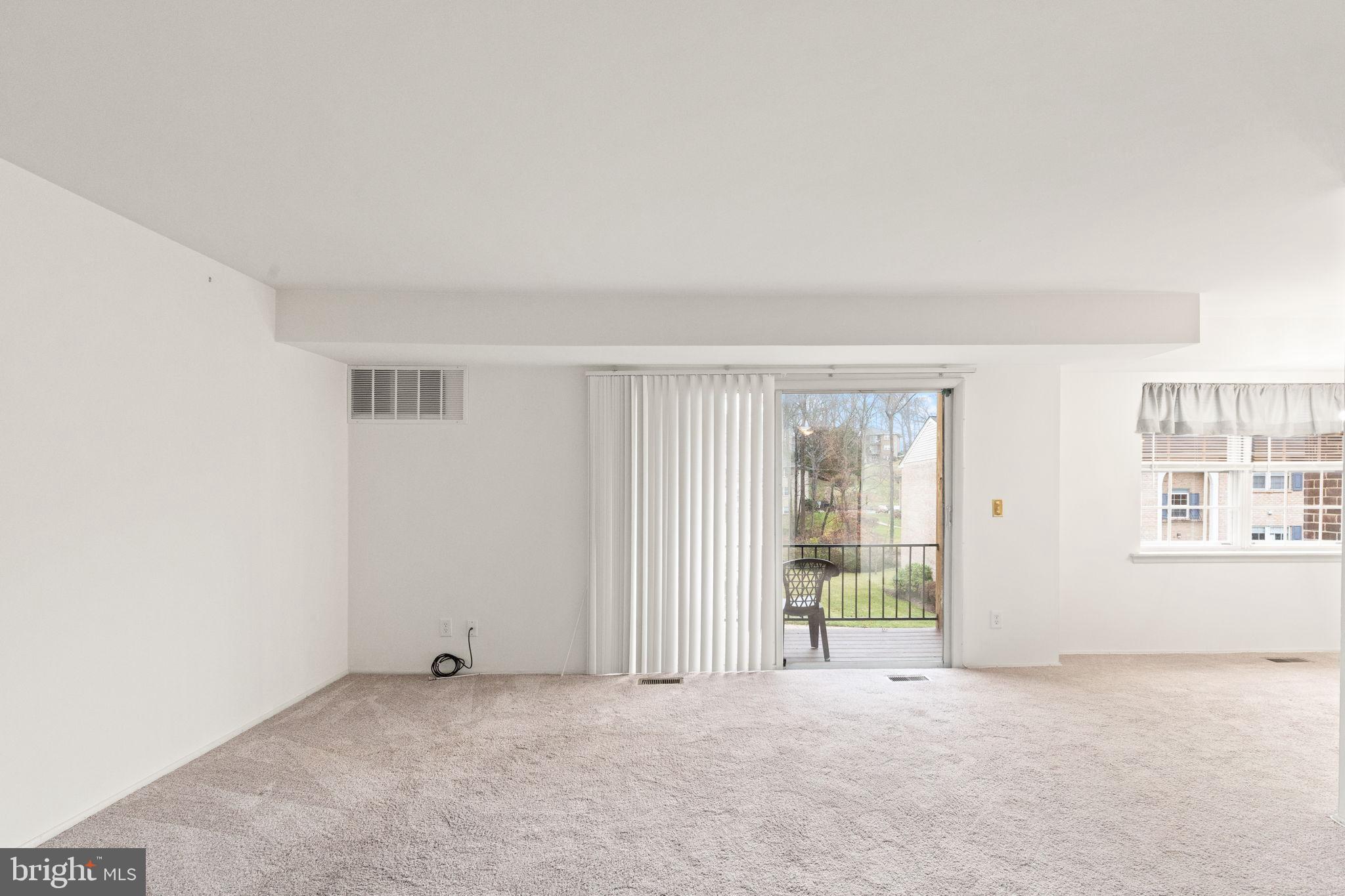 HICKORY HILLS - Residential Lease