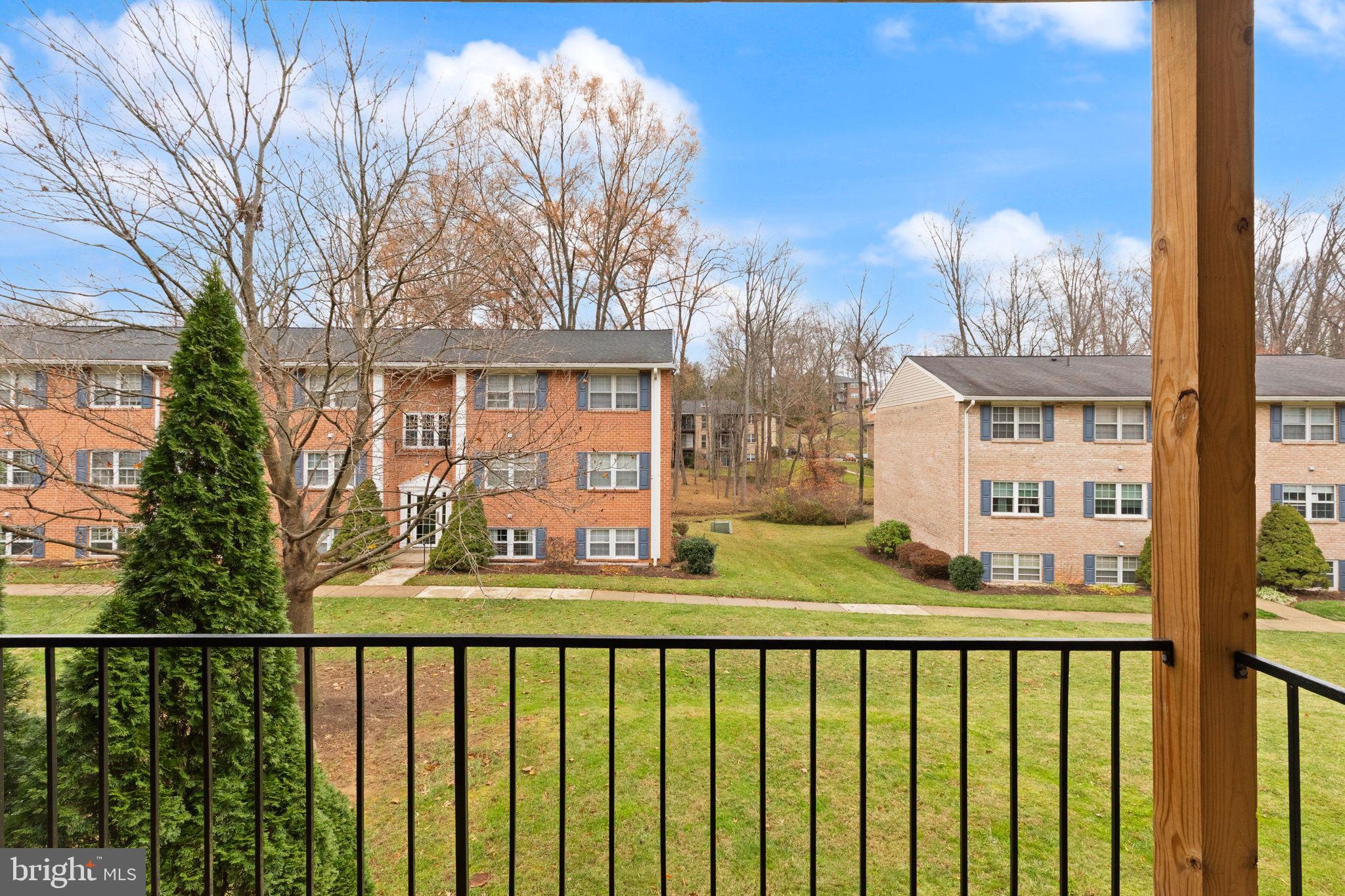 HICKORY HILLS - Residential Lease