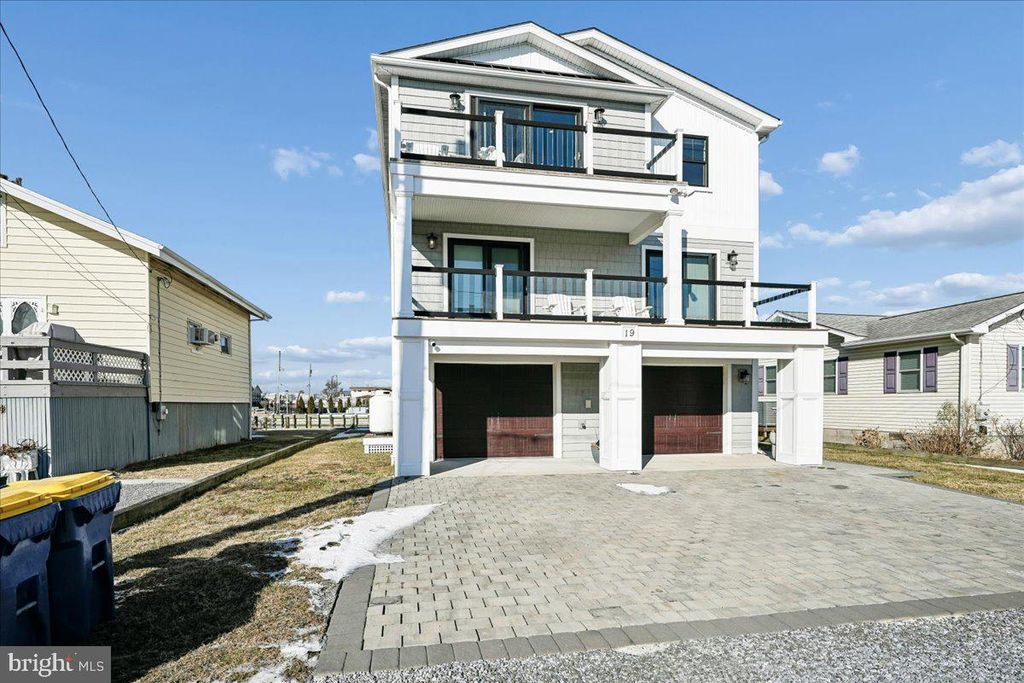 Photo of 19 Bayard Street Extension, FENWICK ISLAND, DE 19944 (MLS # DESU2103900)