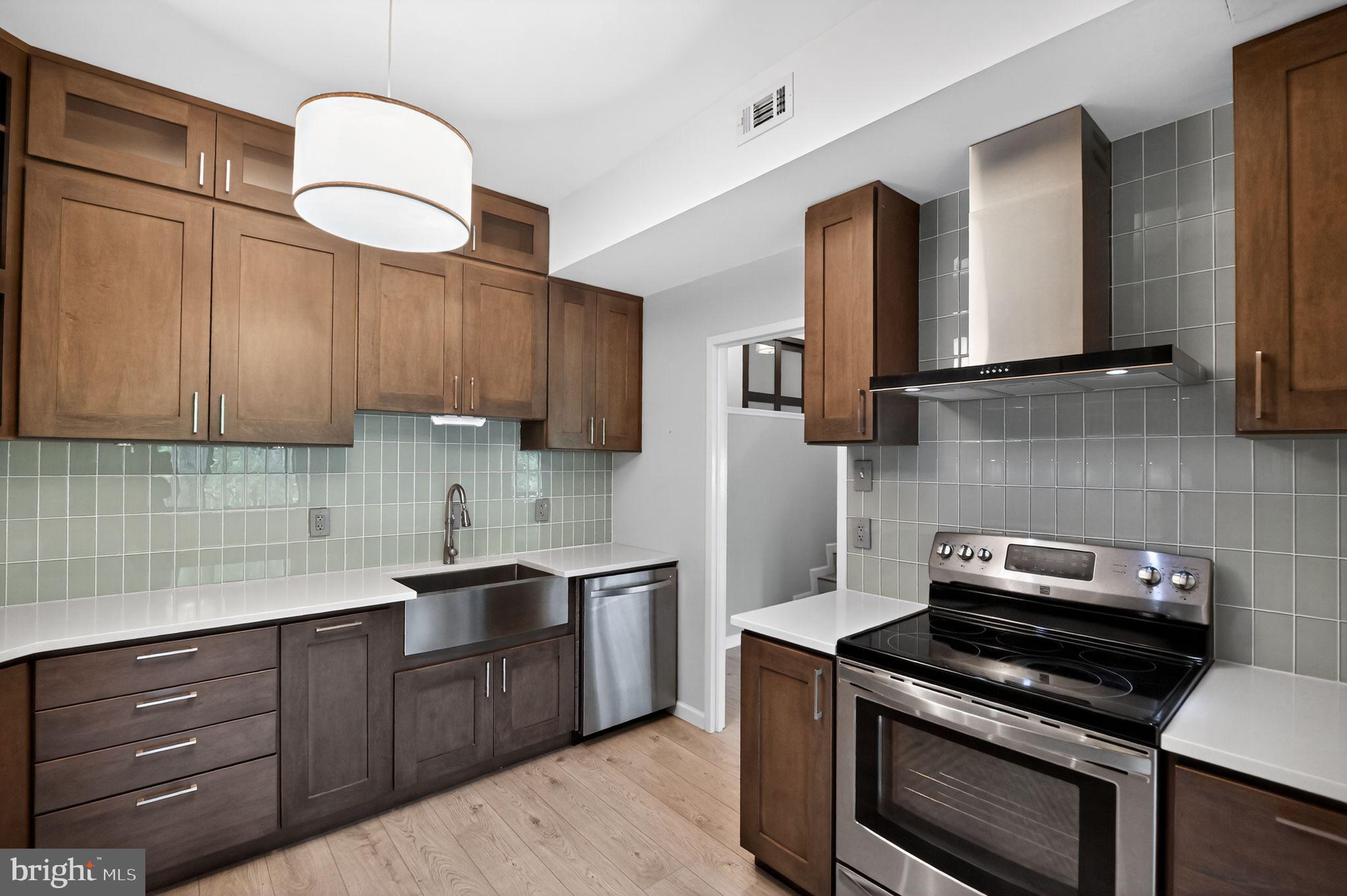 WOODWINDS II - Residential