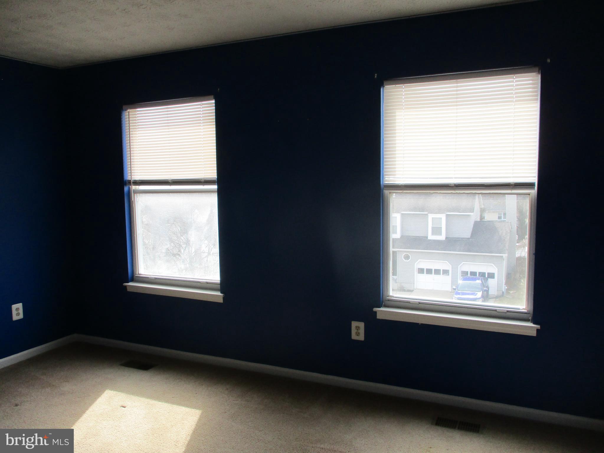 BROADVIEW - Residential