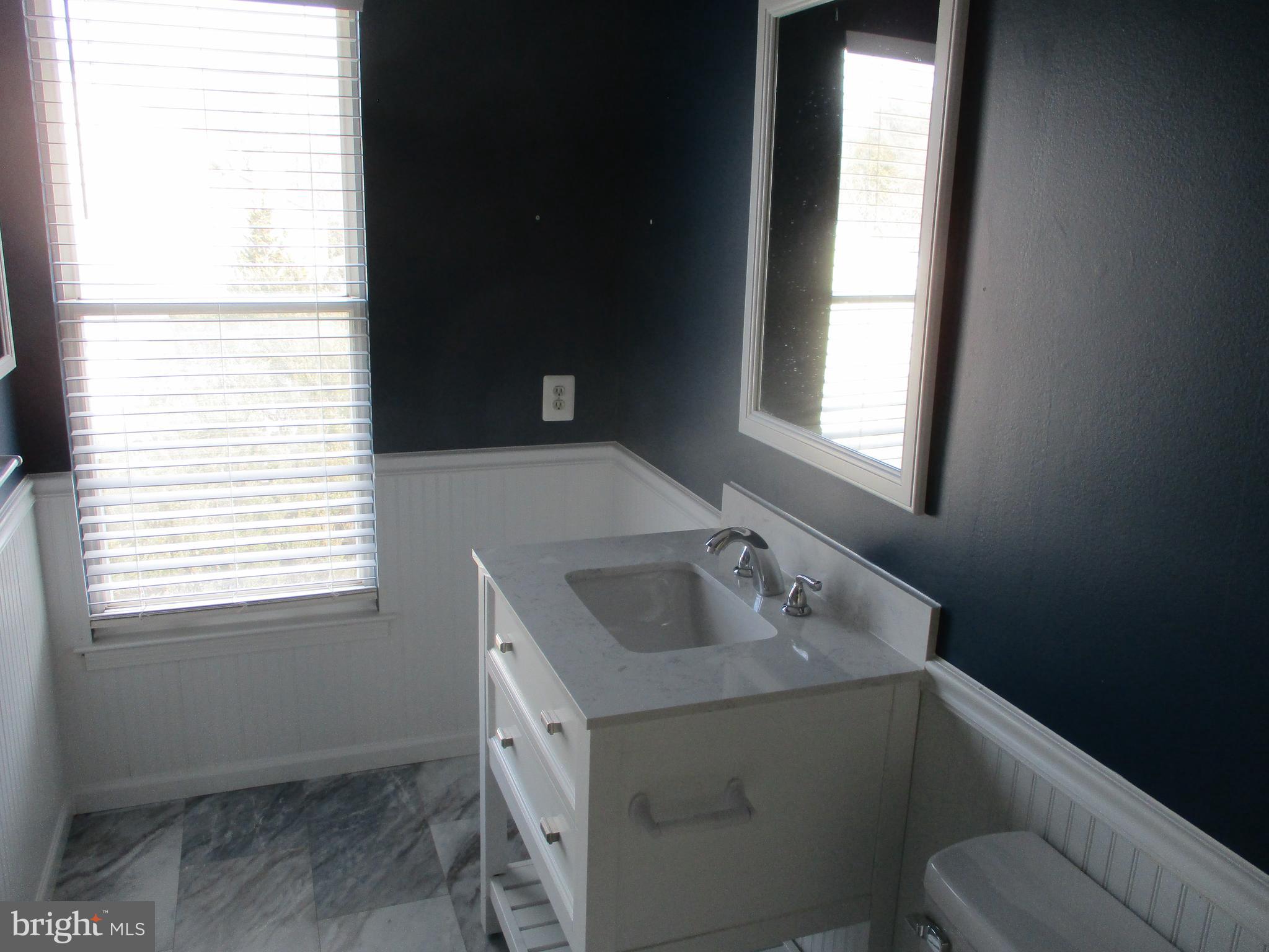 BROADVIEW - Residential