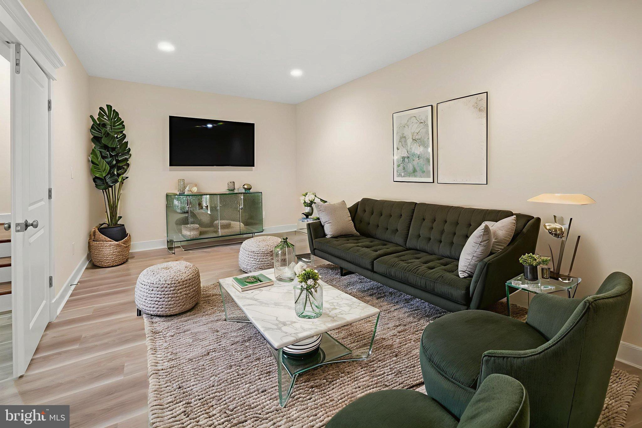 WINDOVER HEIGHTS - Residential