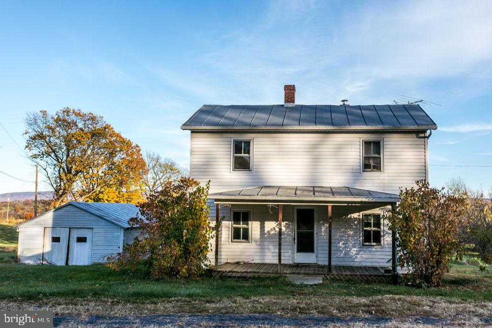 3190 WINSINGER DRIVE