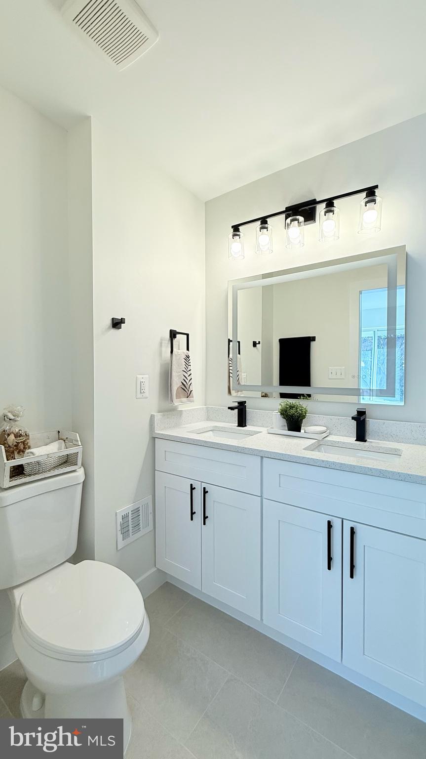 RESTON - Residential