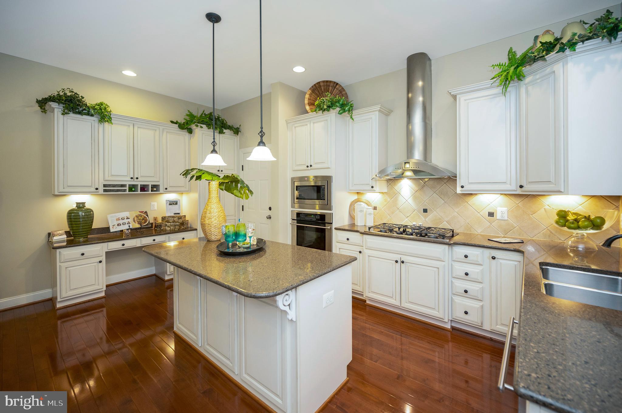 NORTHAMPTON AT KINGSTOWNE - Residential