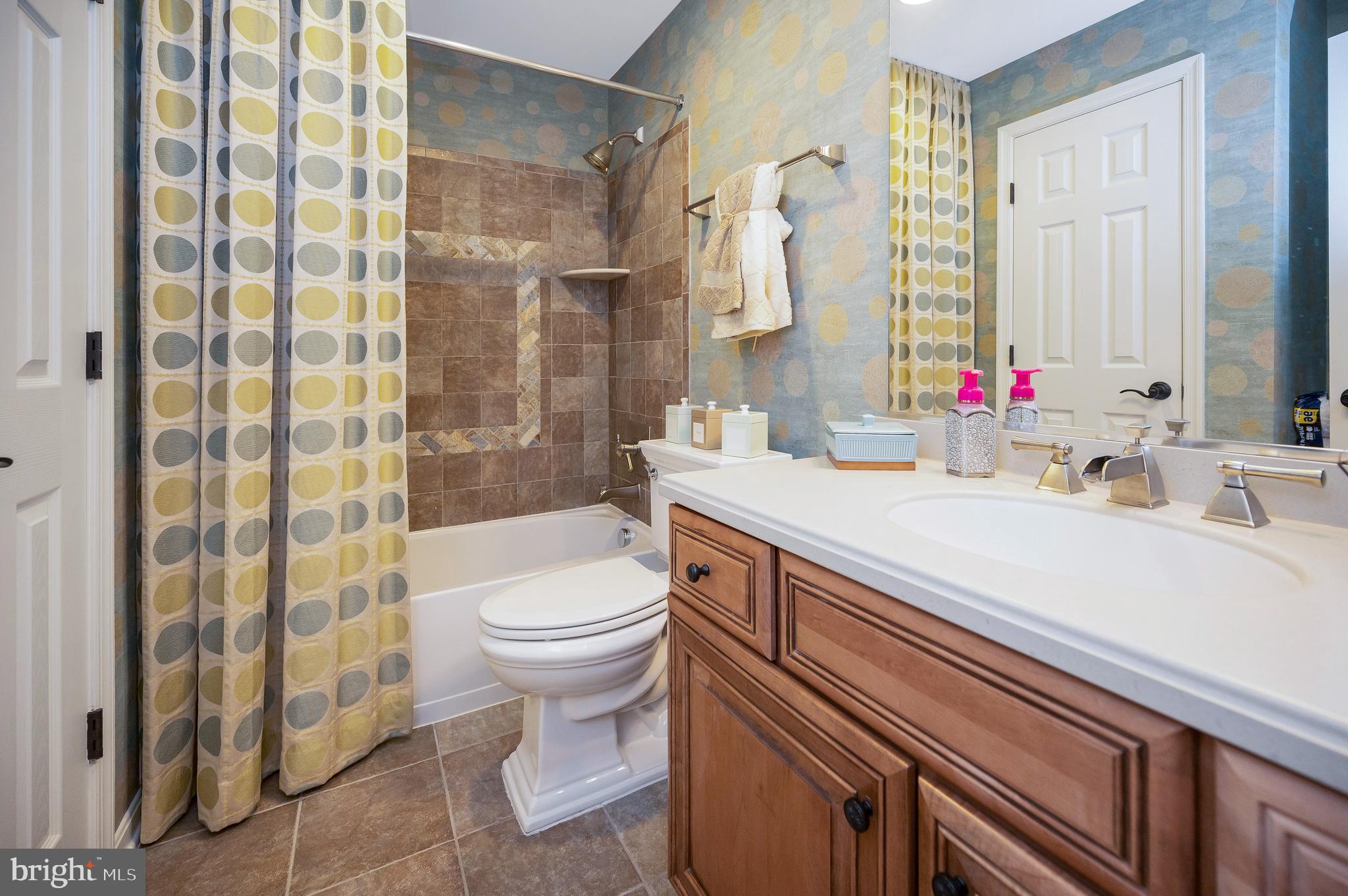 NORTHAMPTON AT KINGSTOWNE - Residential