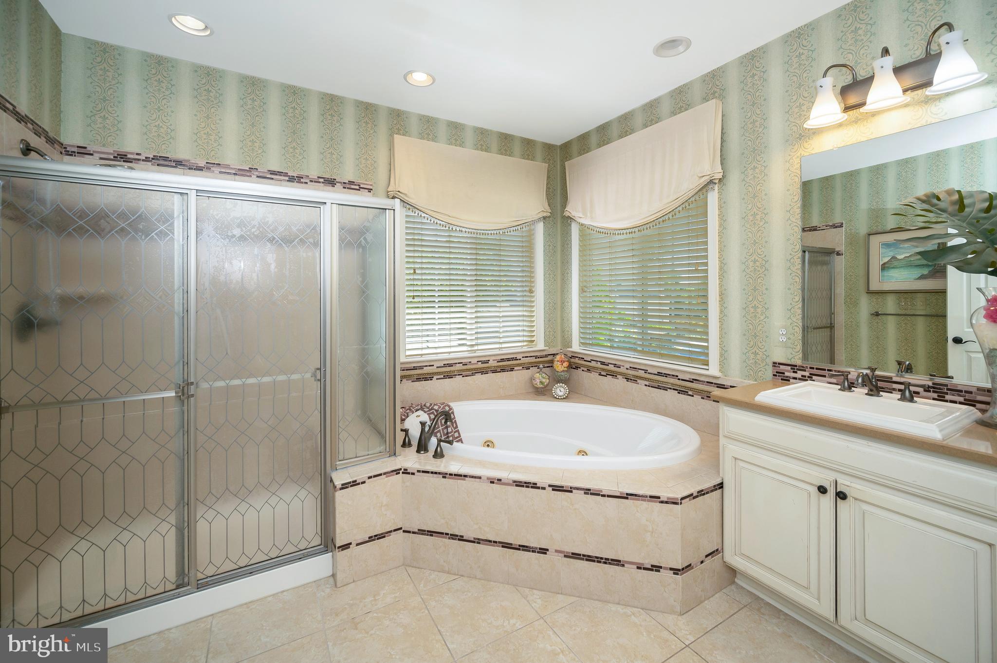 NORTHAMPTON AT KINGSTOWNE - Residential