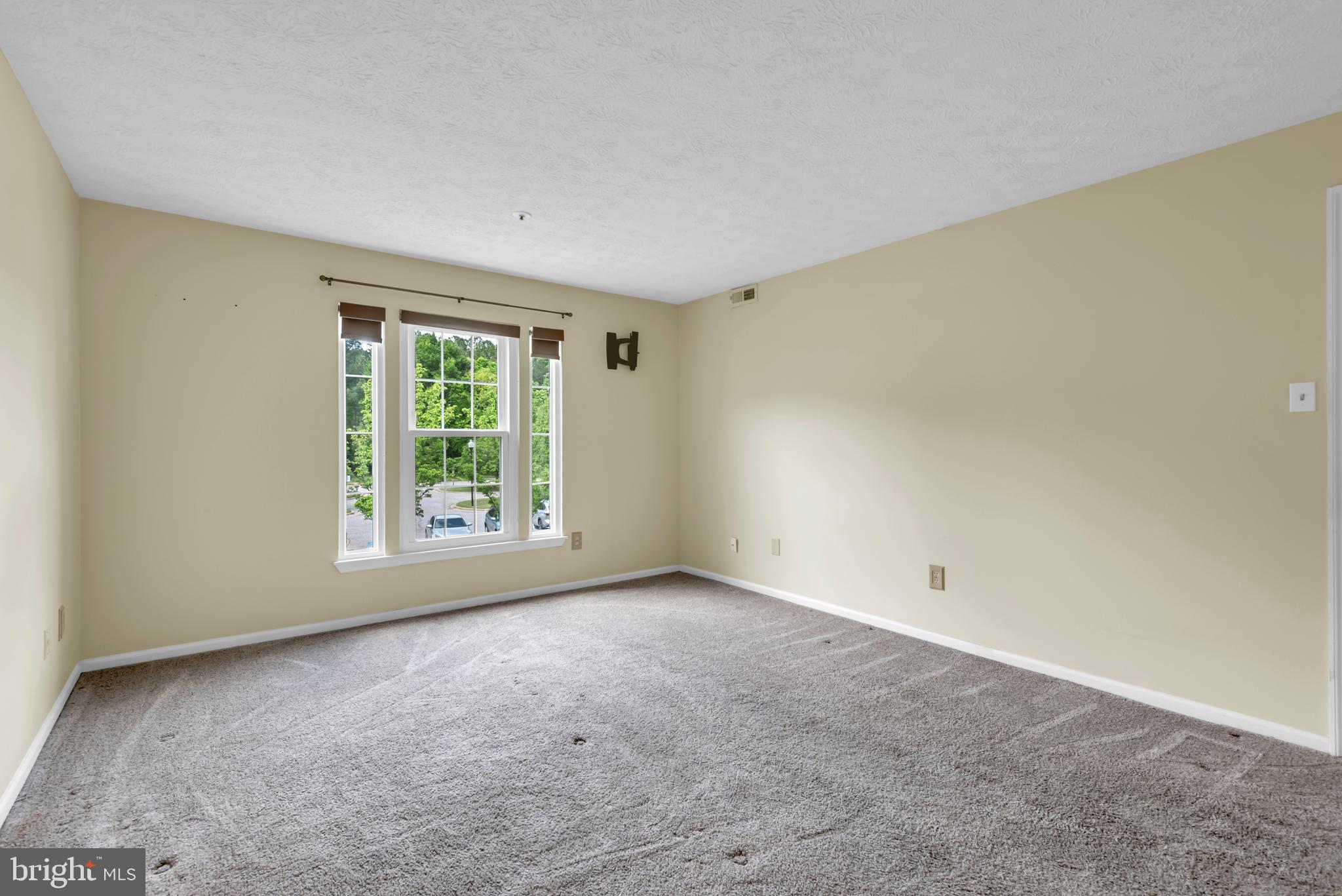 DEERFIELD - Residential