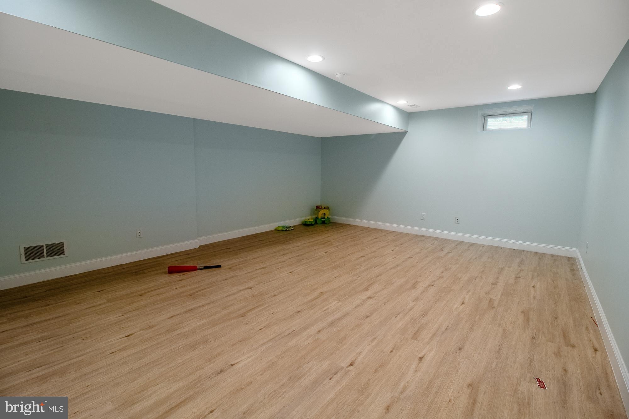 DEERBROOK - Residential