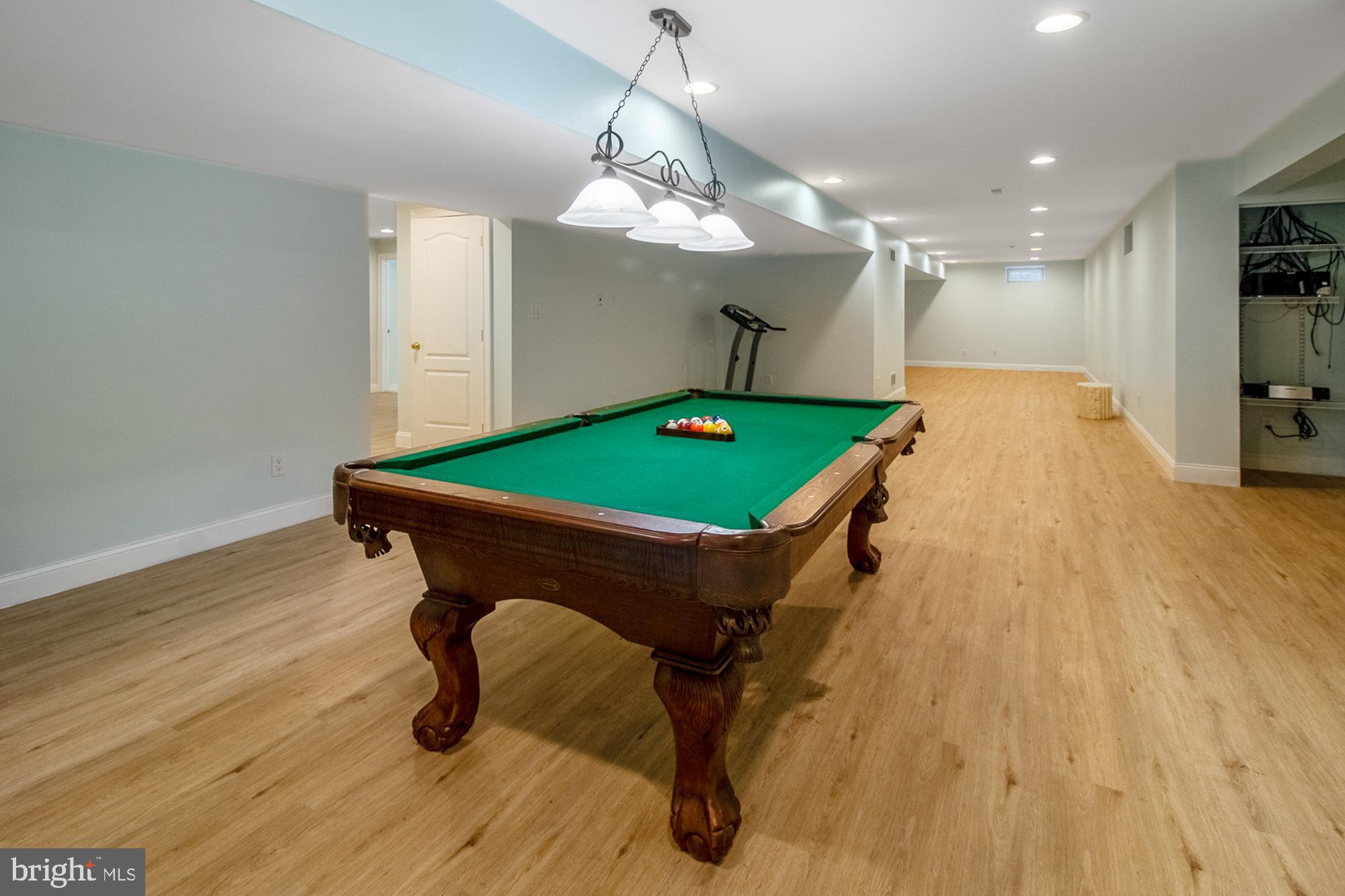 DEERBROOK - Residential