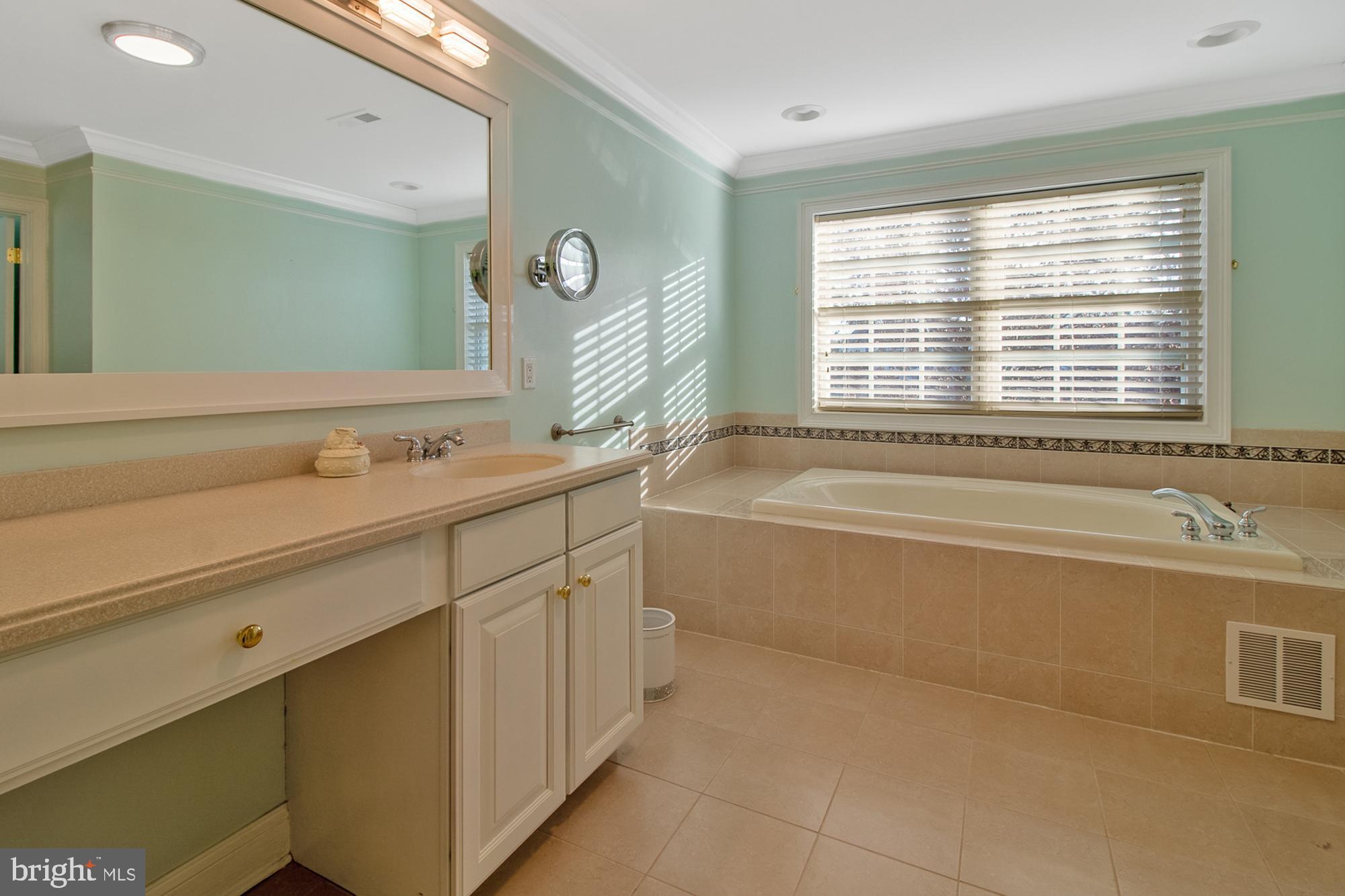 DEERBROOK - Residential