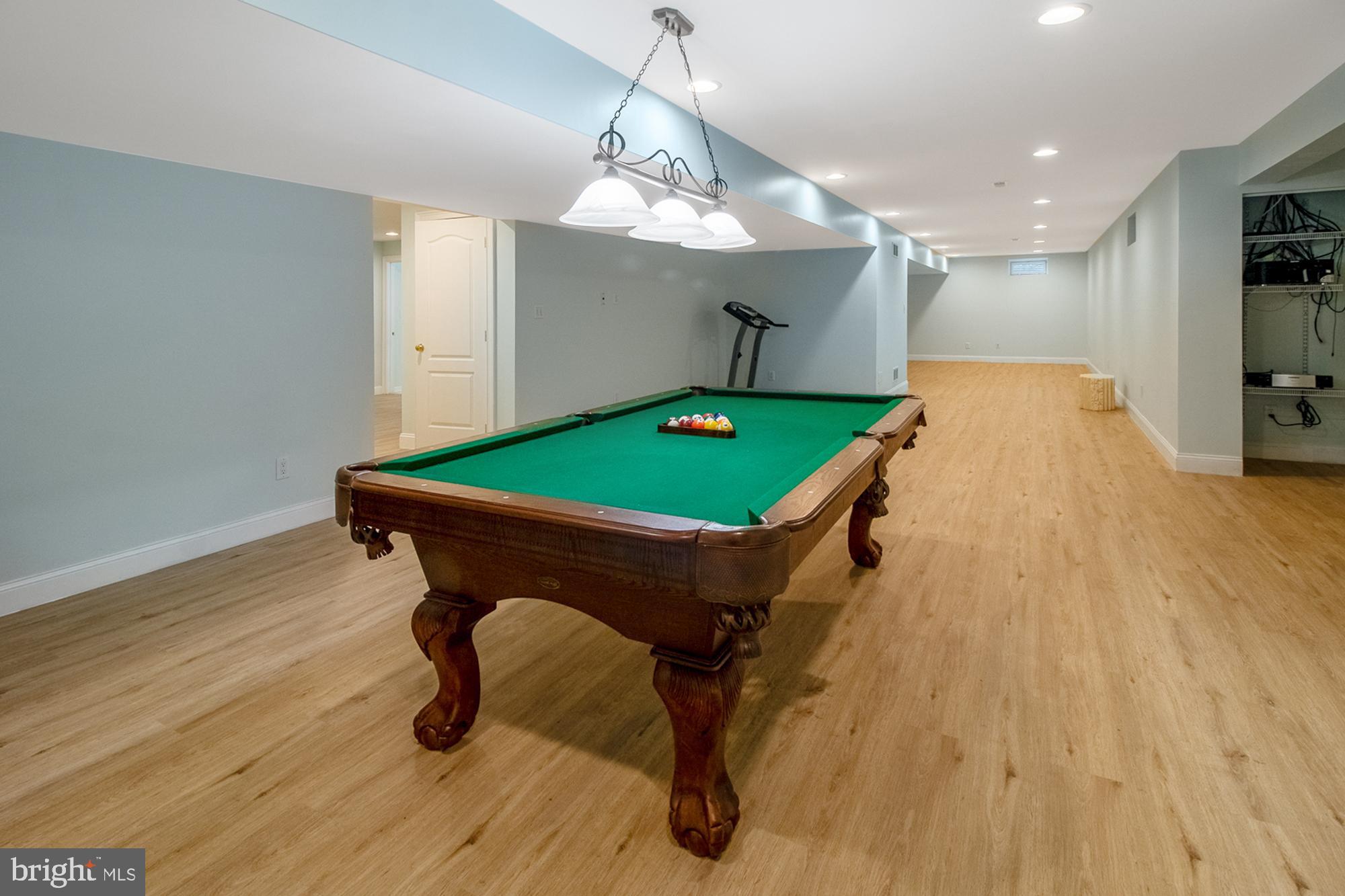 DEERBROOK - Residential