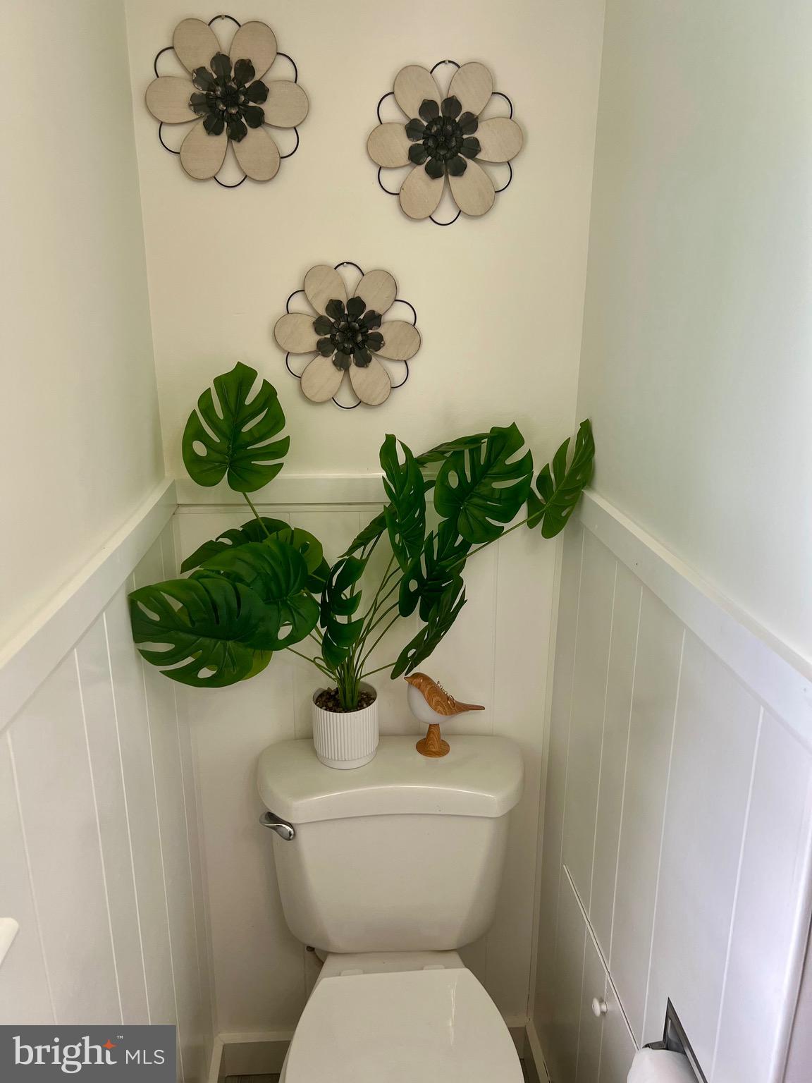 WESTVIEW ACRES - Residential