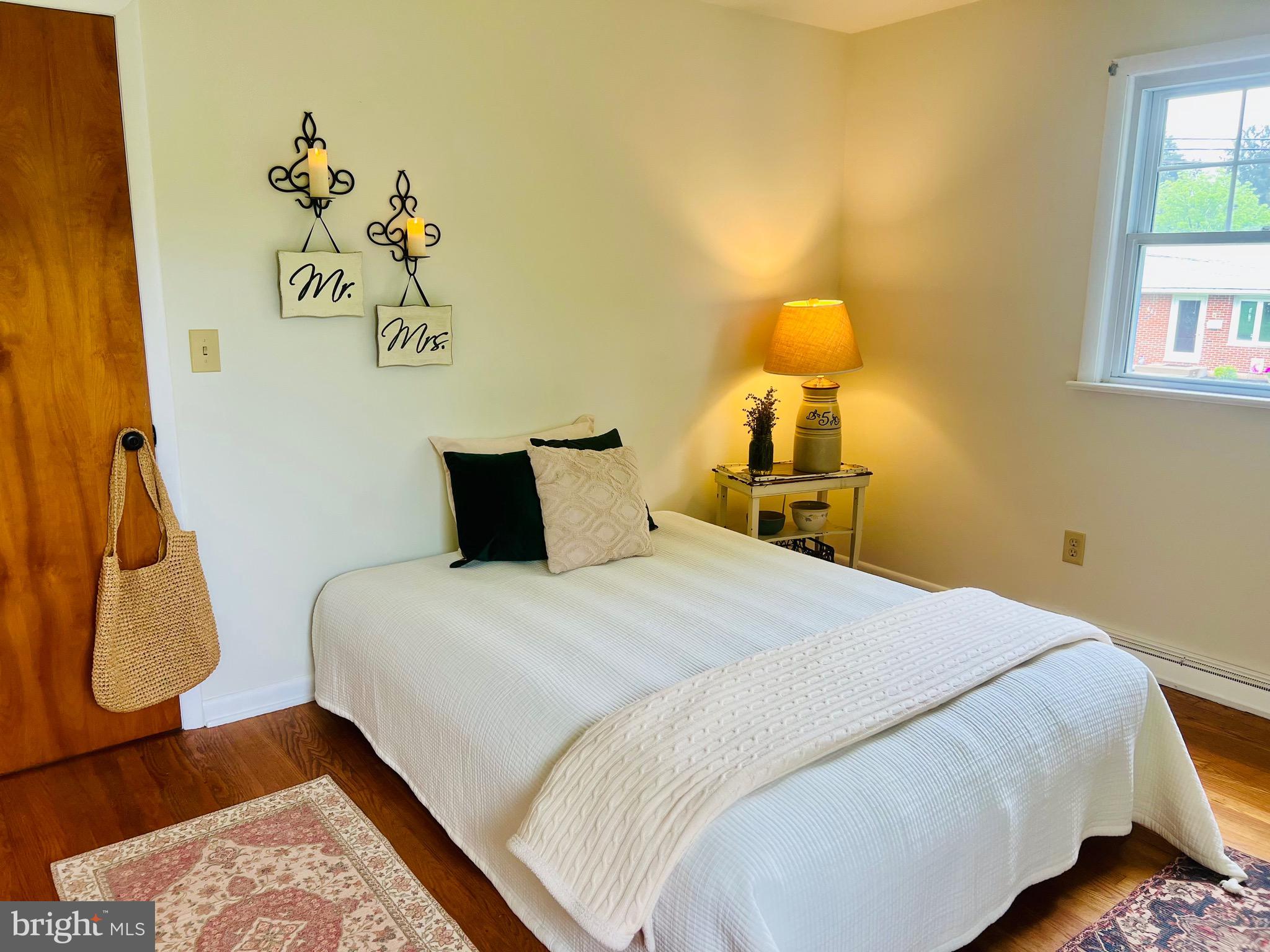 WESTVIEW ACRES - Residential