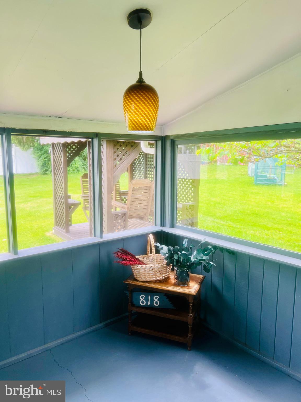 WESTVIEW ACRES - Residential