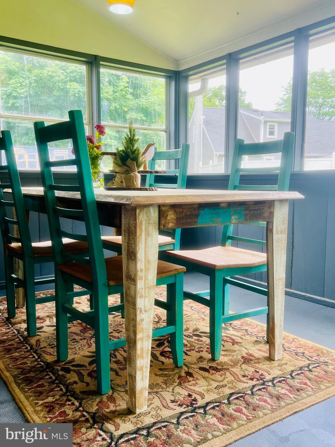 WESTVIEW ACRES - Residential