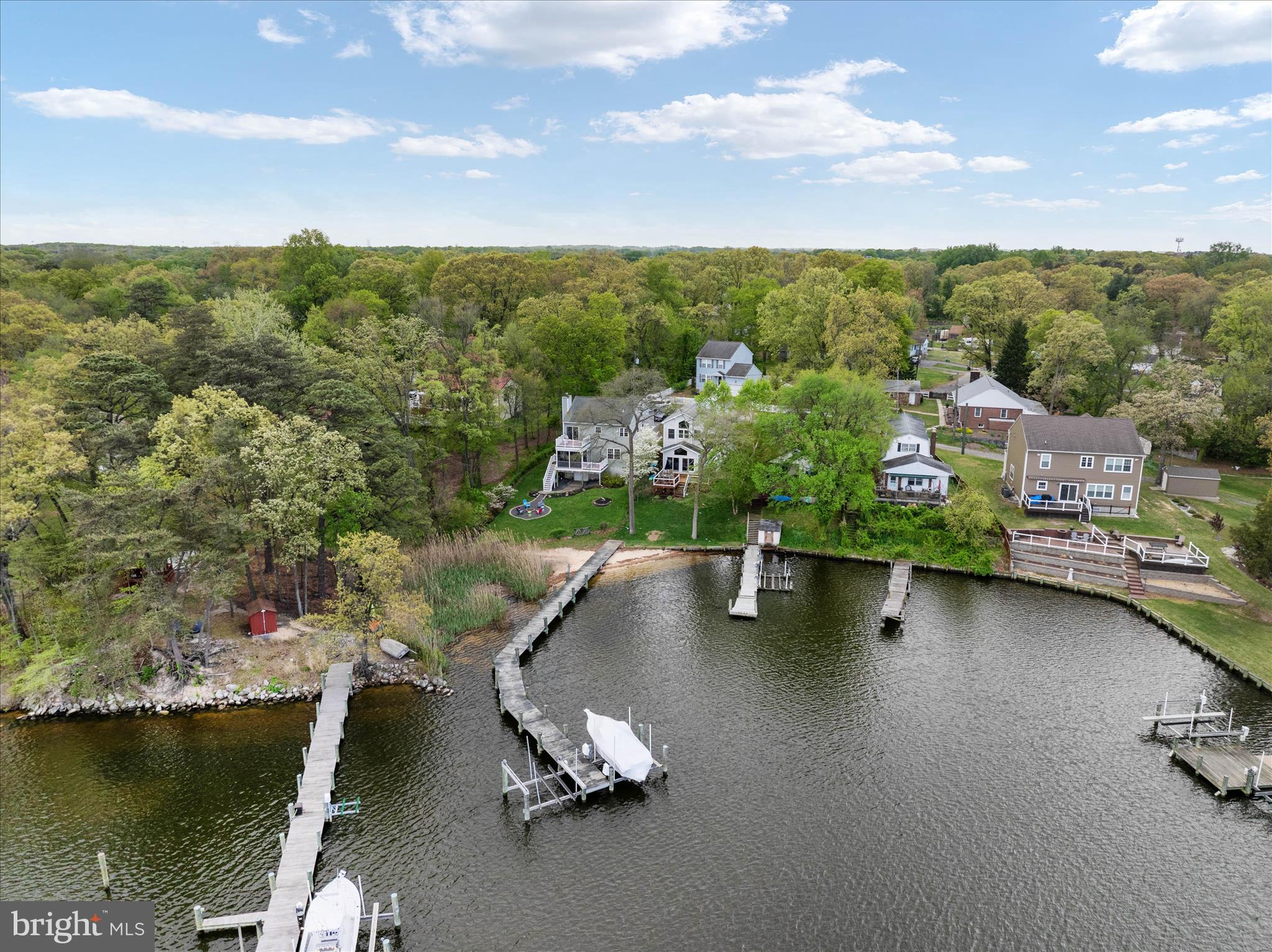 1570 ANNAPOLIS DRIVE