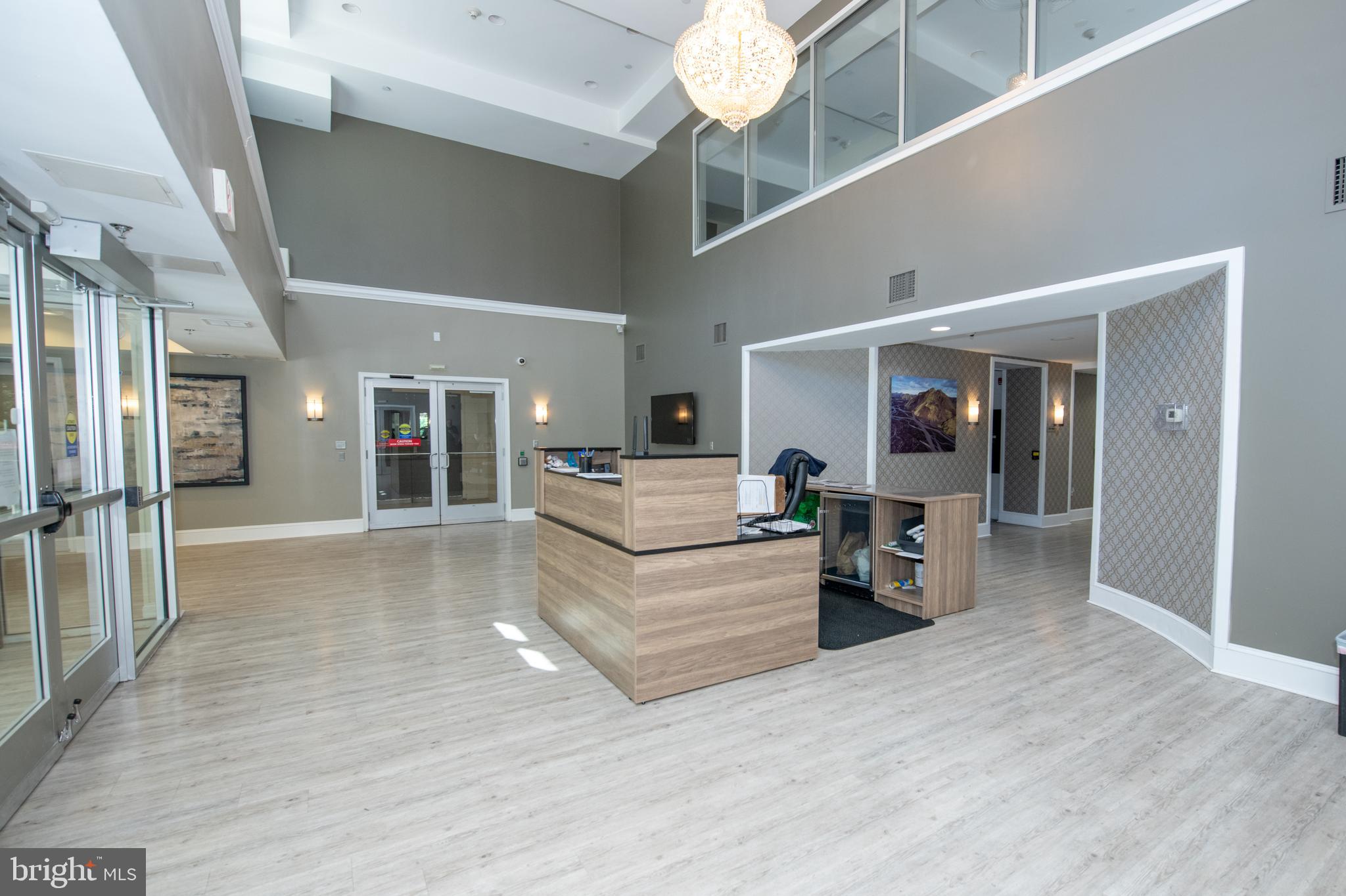 HUNTINGDON PLACE - Residential