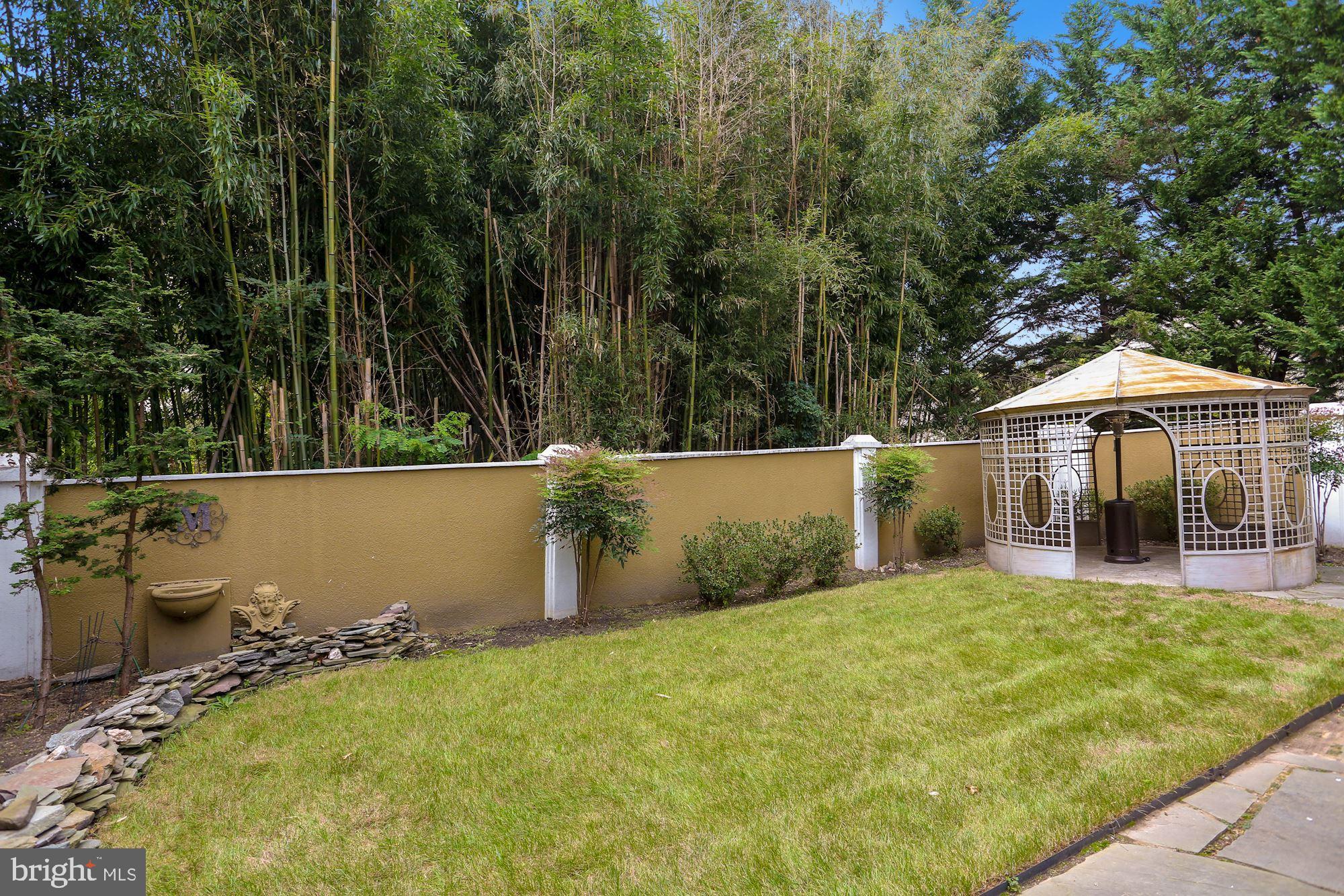 2730 OAK VALLEY DRIVE