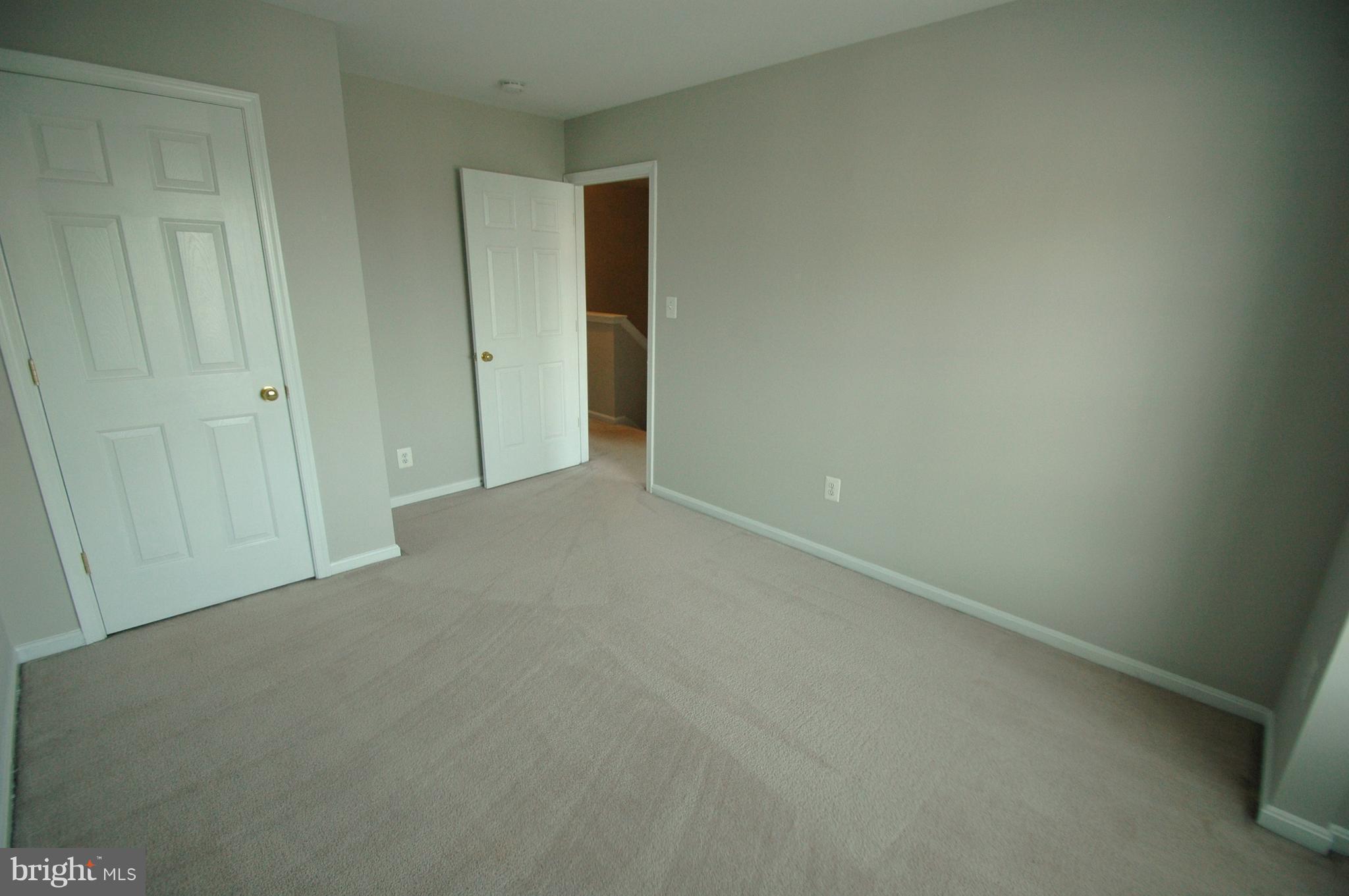 RIVER OAKS - Residential