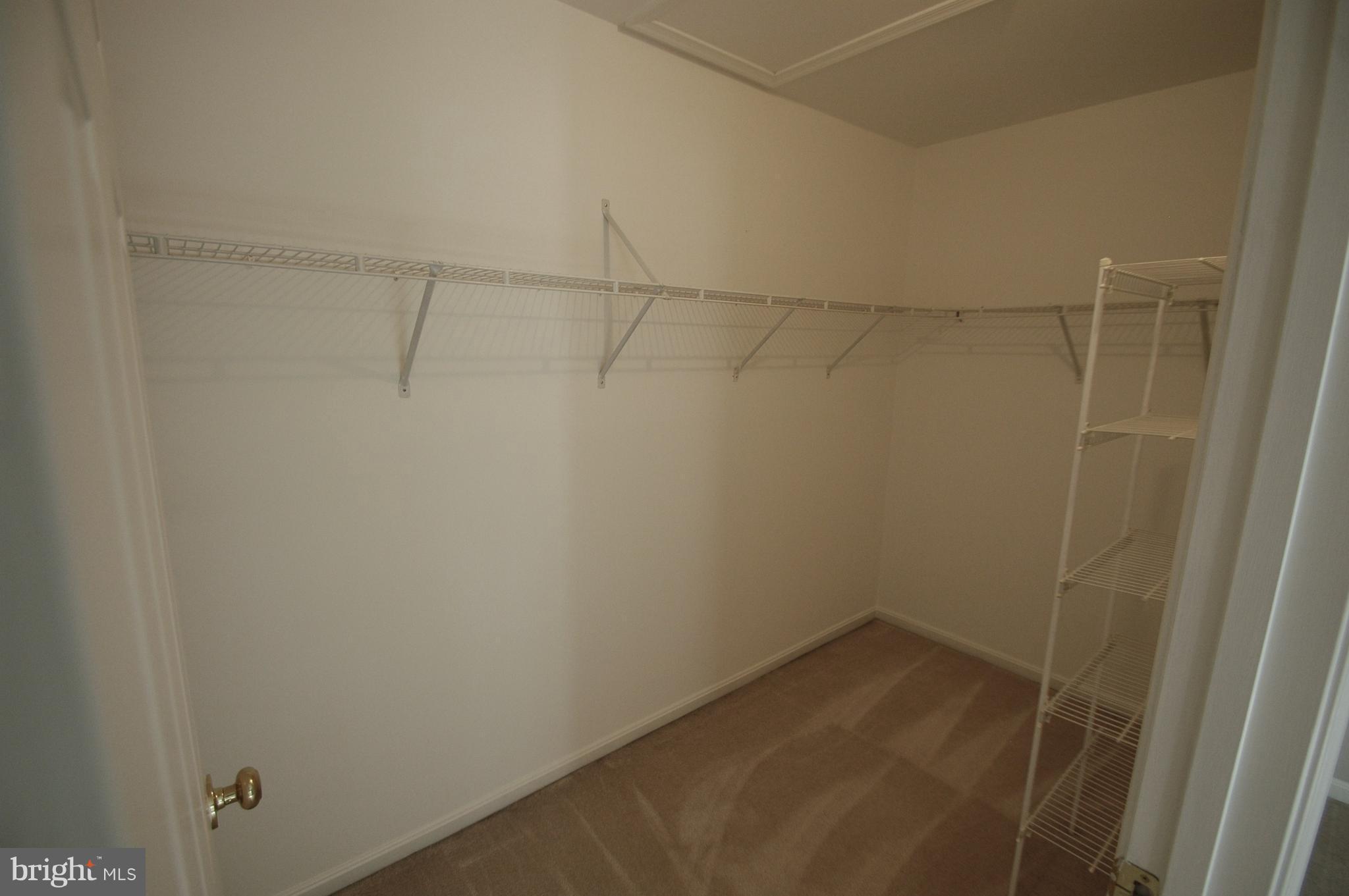 RIVER OAKS - Residential