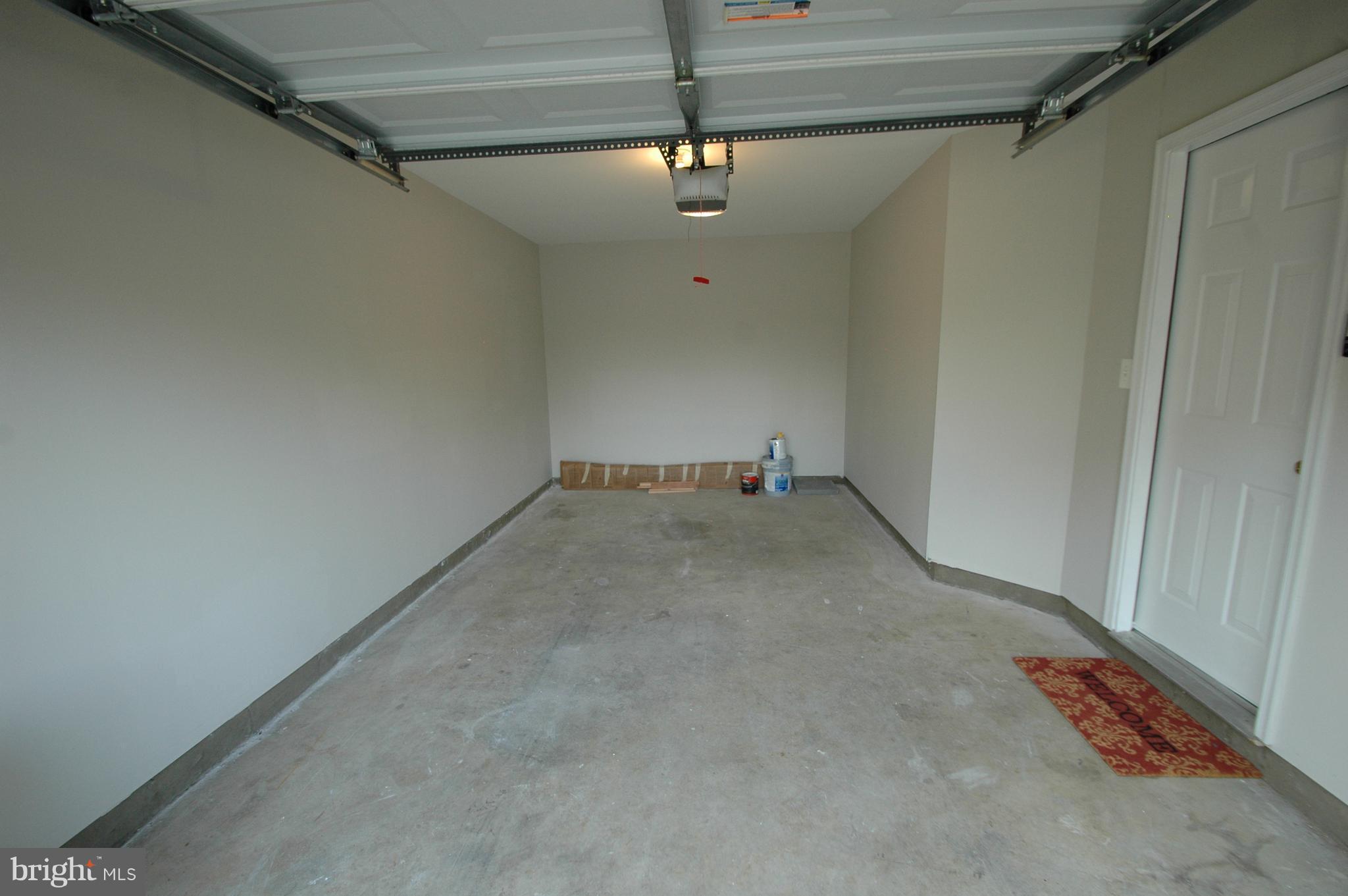 RIVER OAKS - Residential