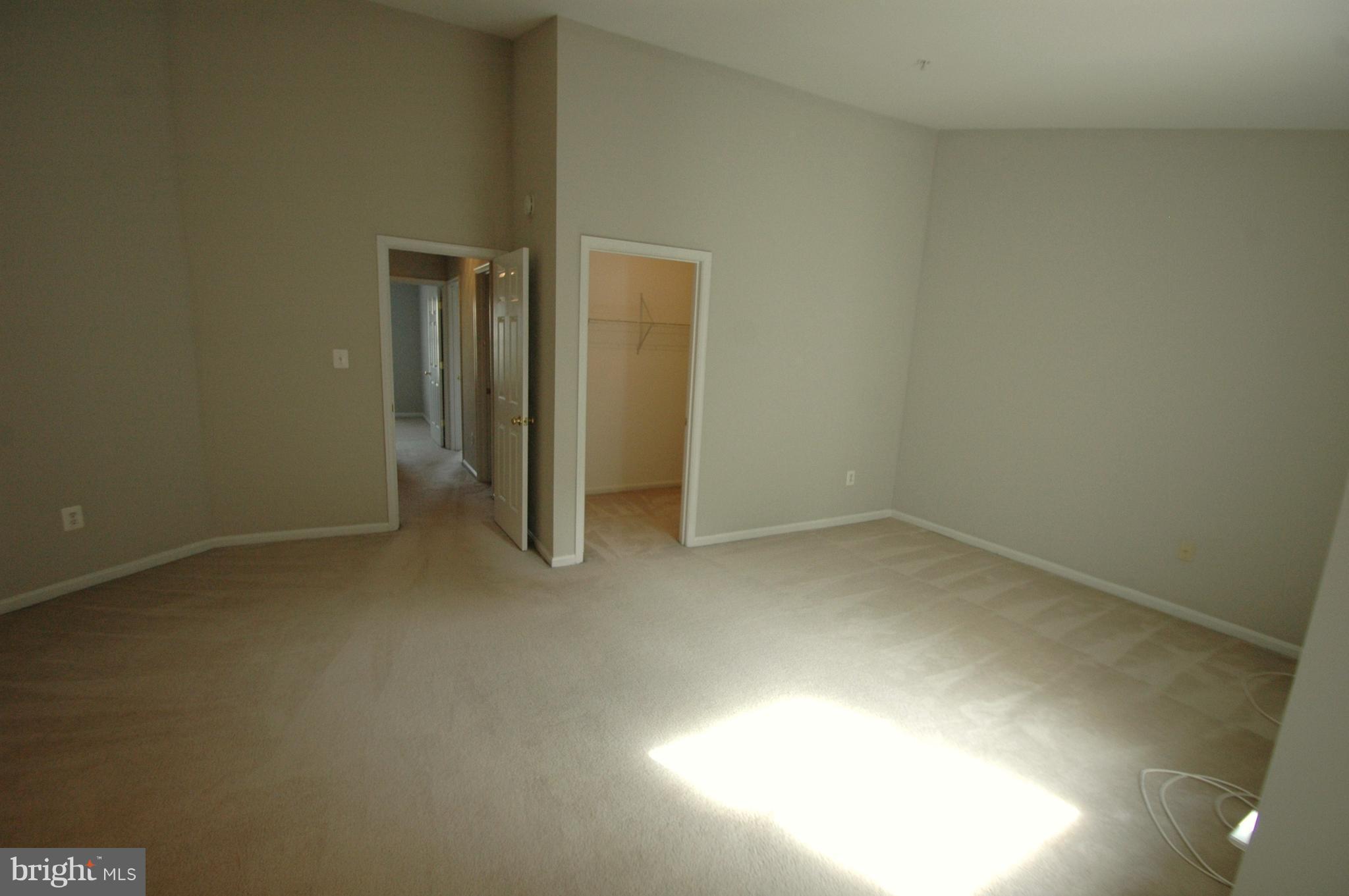 RIVER OAKS - Residential