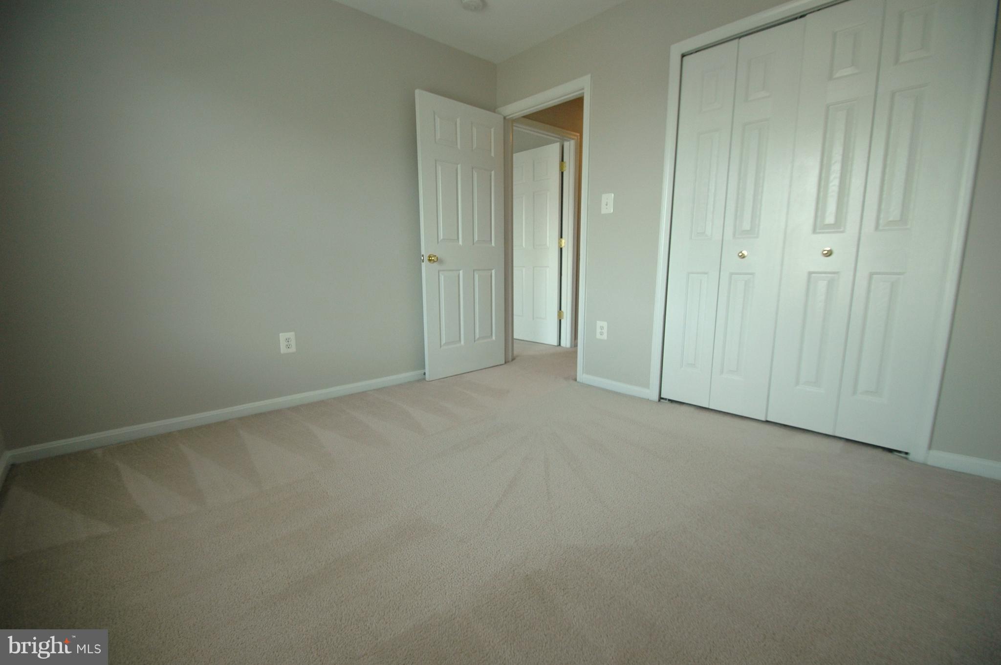 RIVER OAKS - Residential