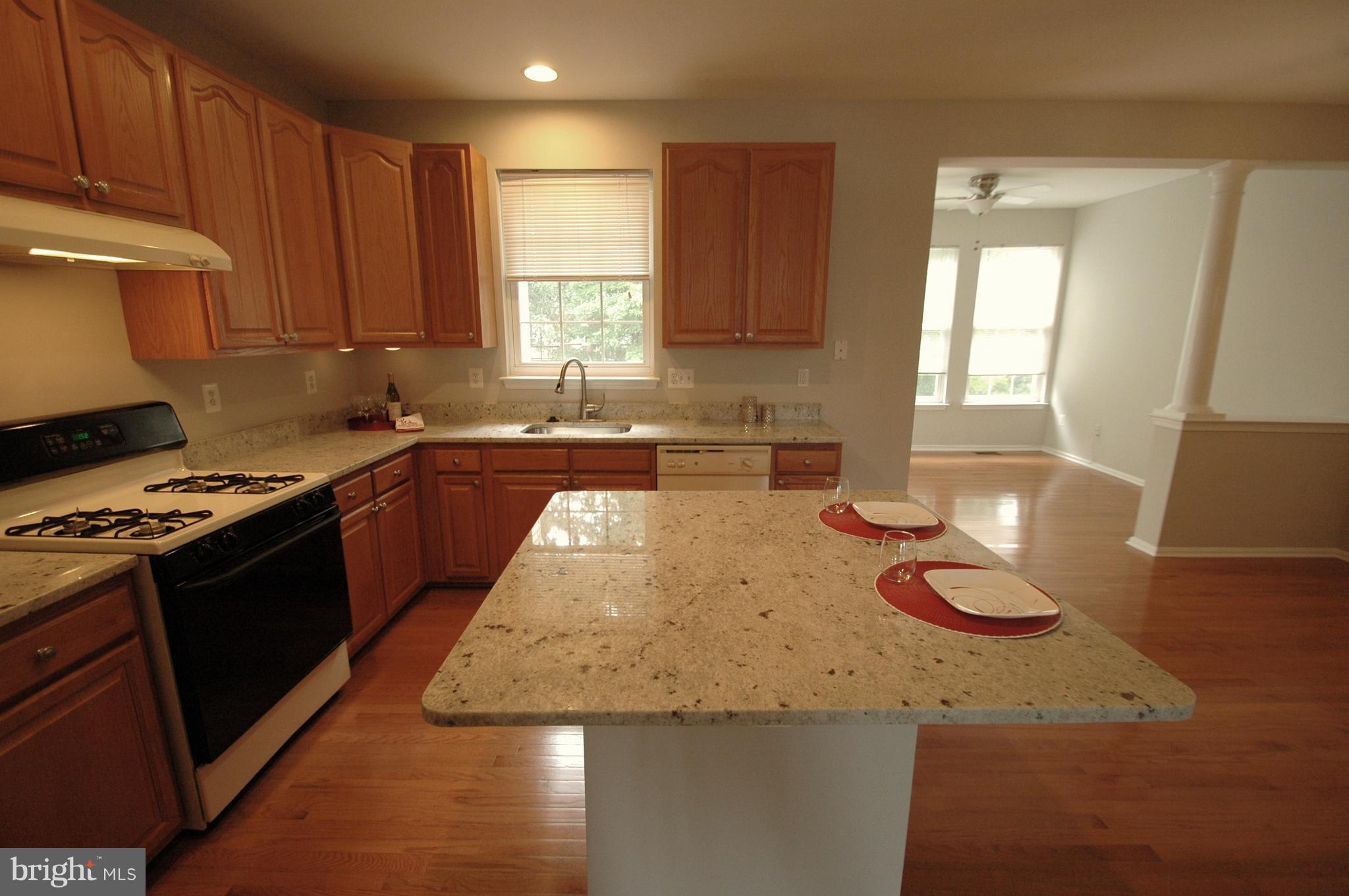 RIVER OAKS - Residential