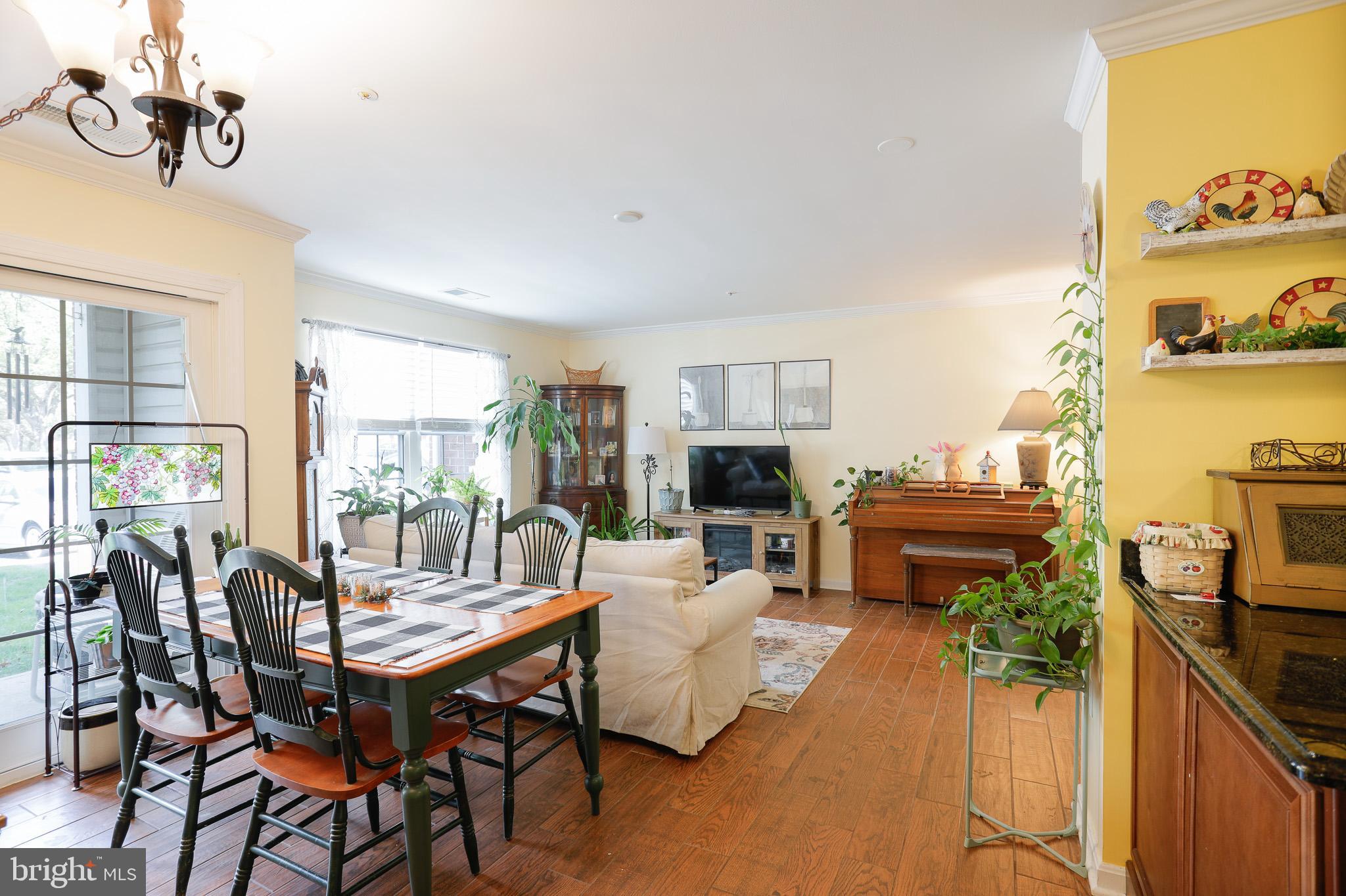 TAYLOR RIDGE CONDOMINIUMS - Residential
