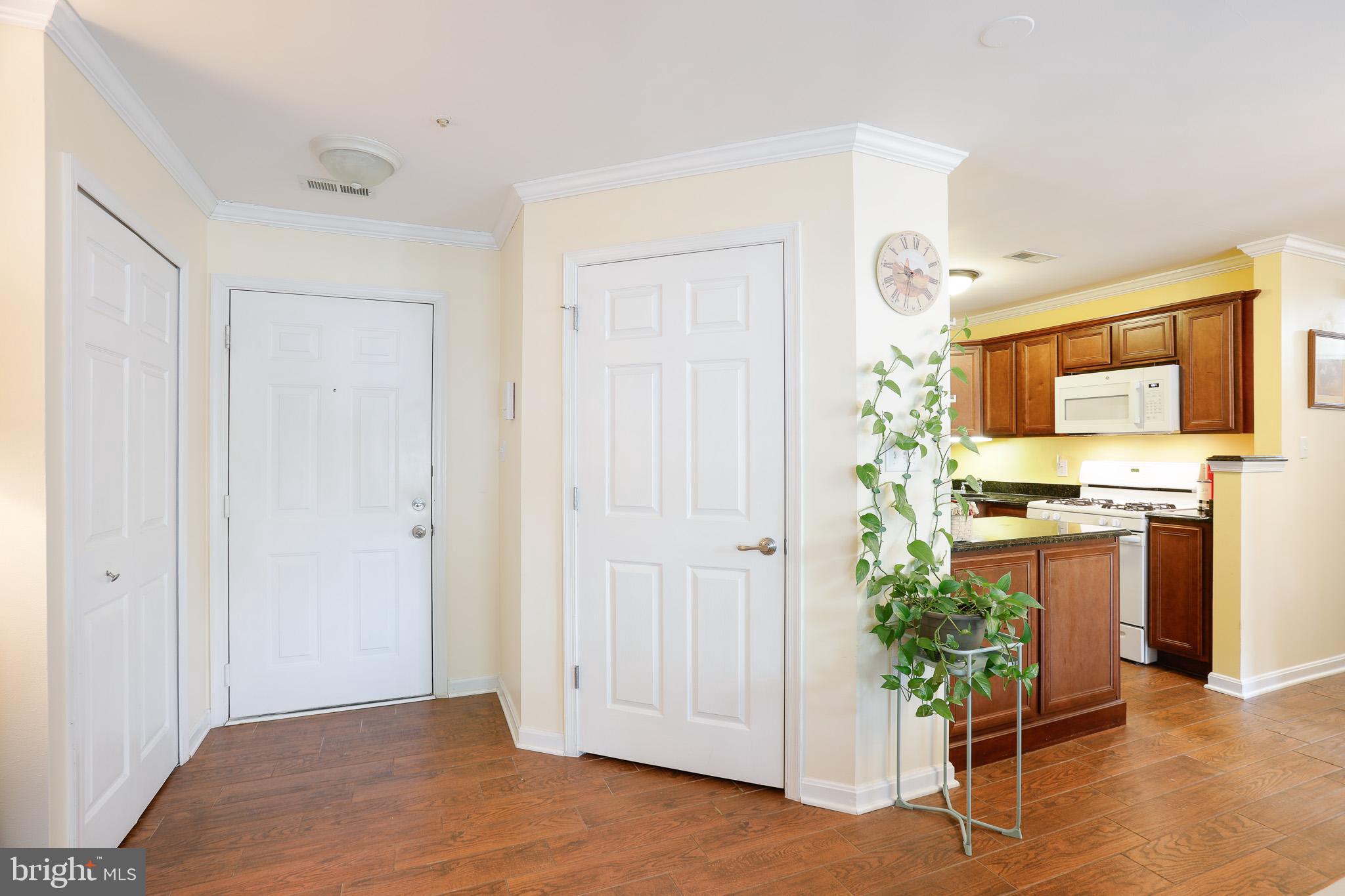 TAYLOR RIDGE CONDOMINIUMS - Residential