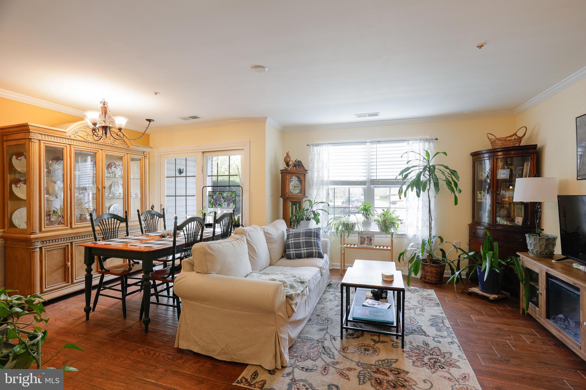 TAYLOR RIDGE CONDOMINIUMS - Residential
