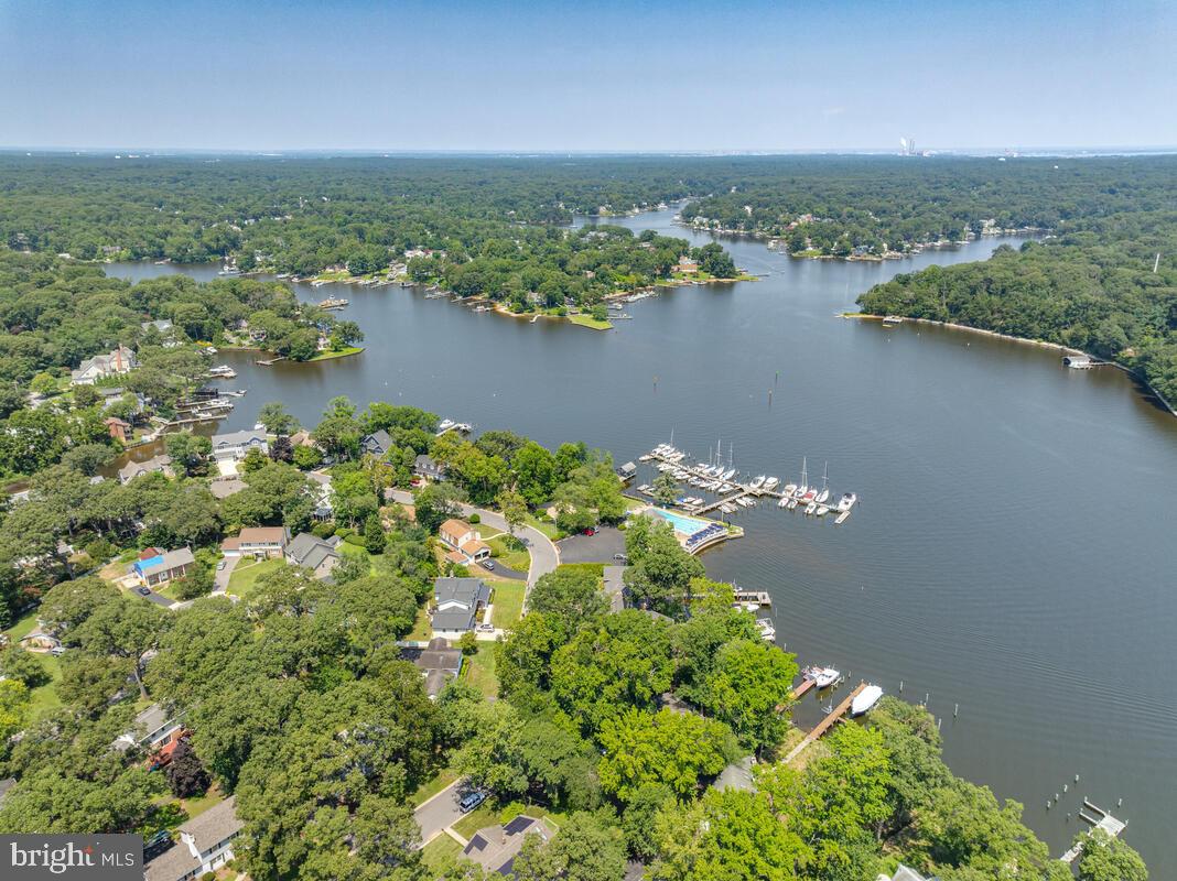 ARUNDEL BEACH - Residential