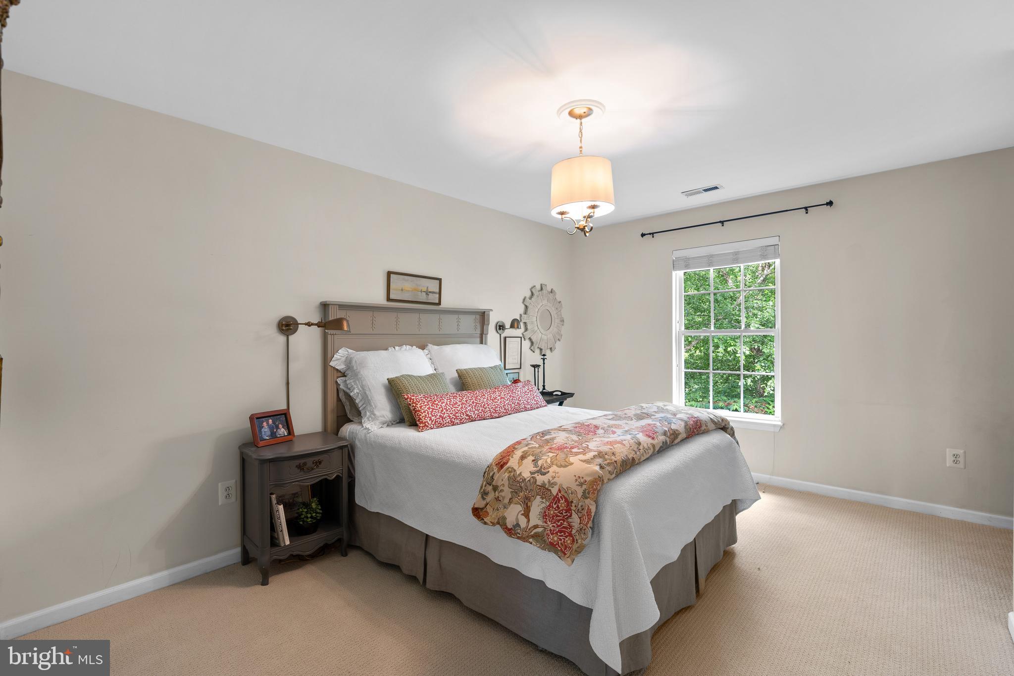 TREYBURN - Residential