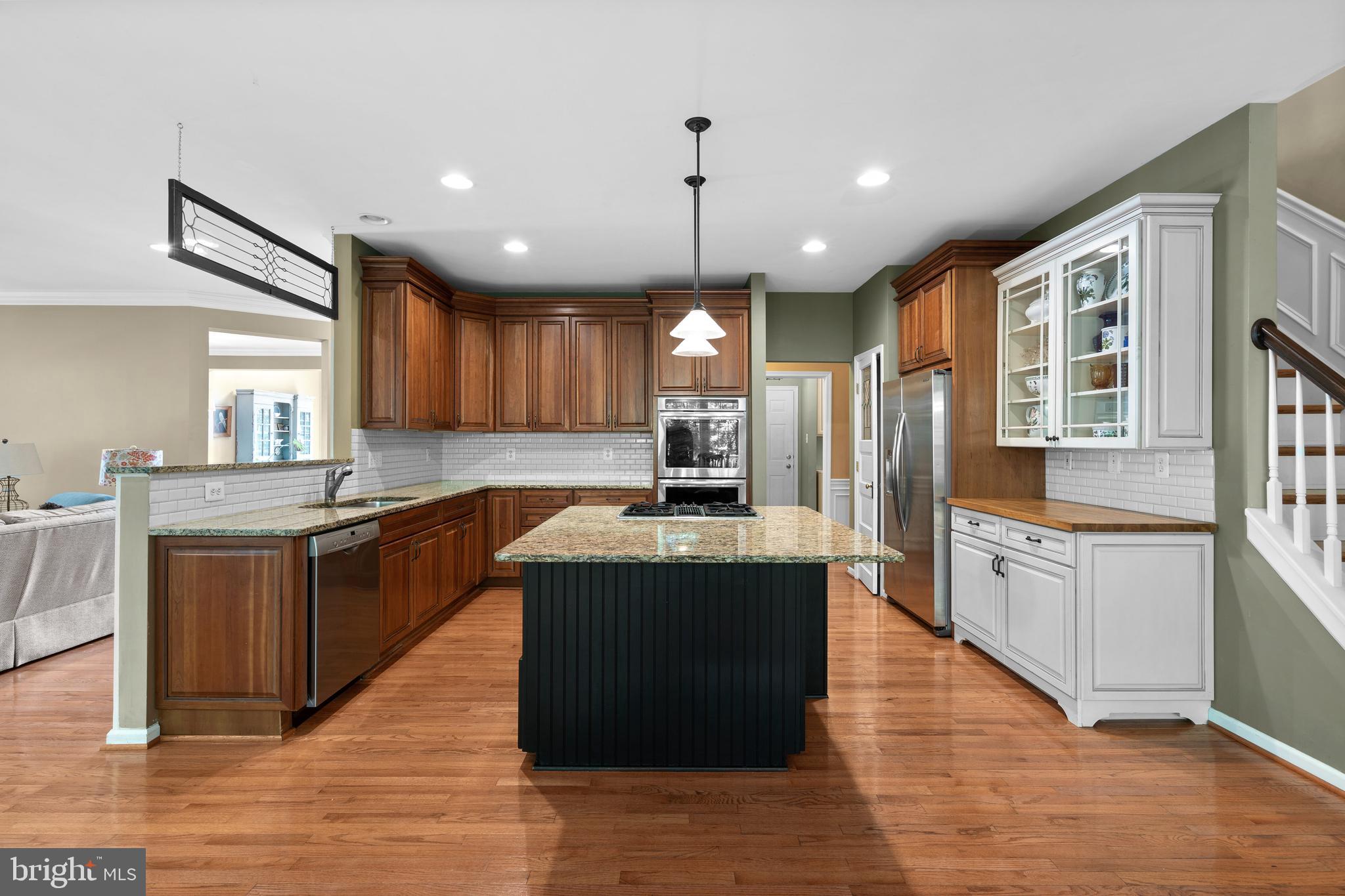 TREYBURN - Residential