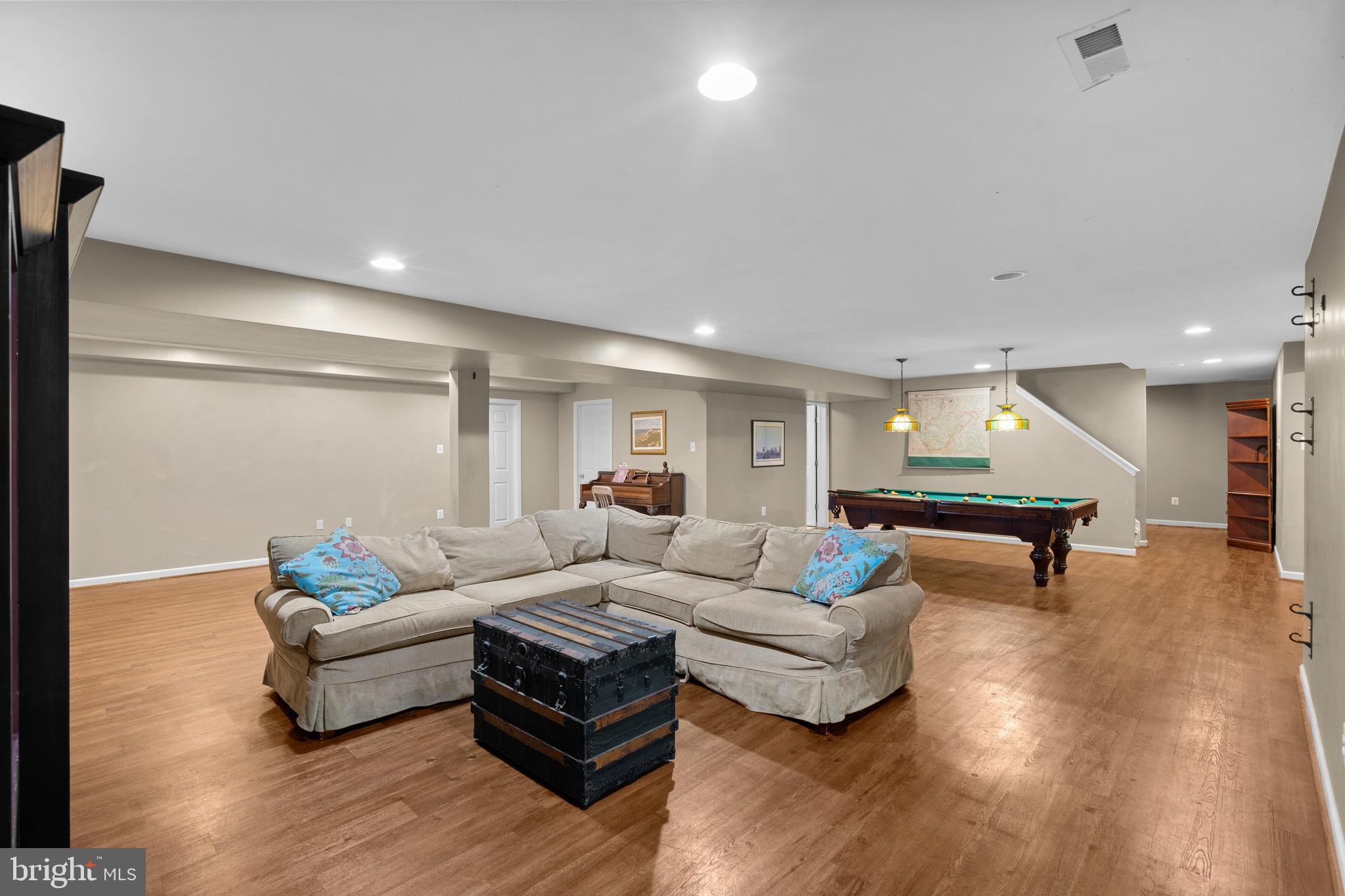 TREYBURN - Residential