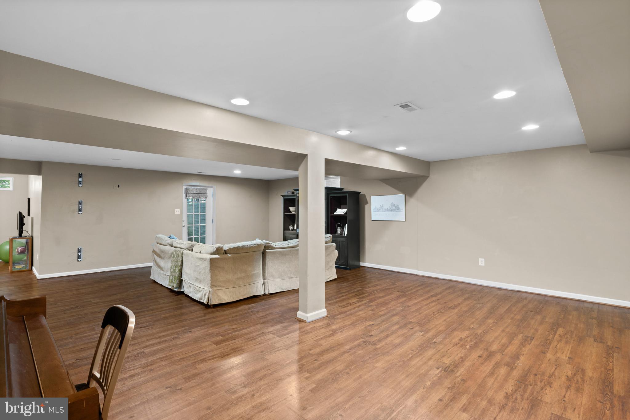 TREYBURN - Residential