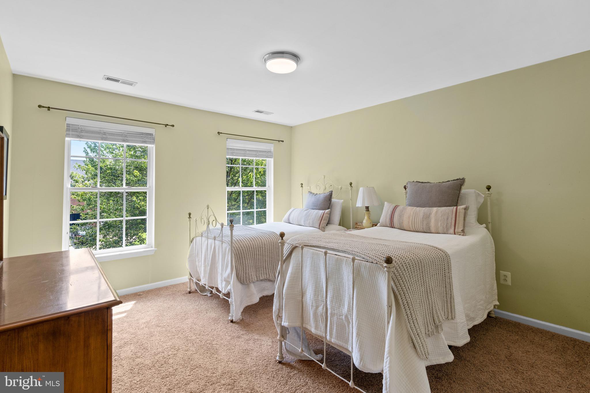 TREYBURN - Residential