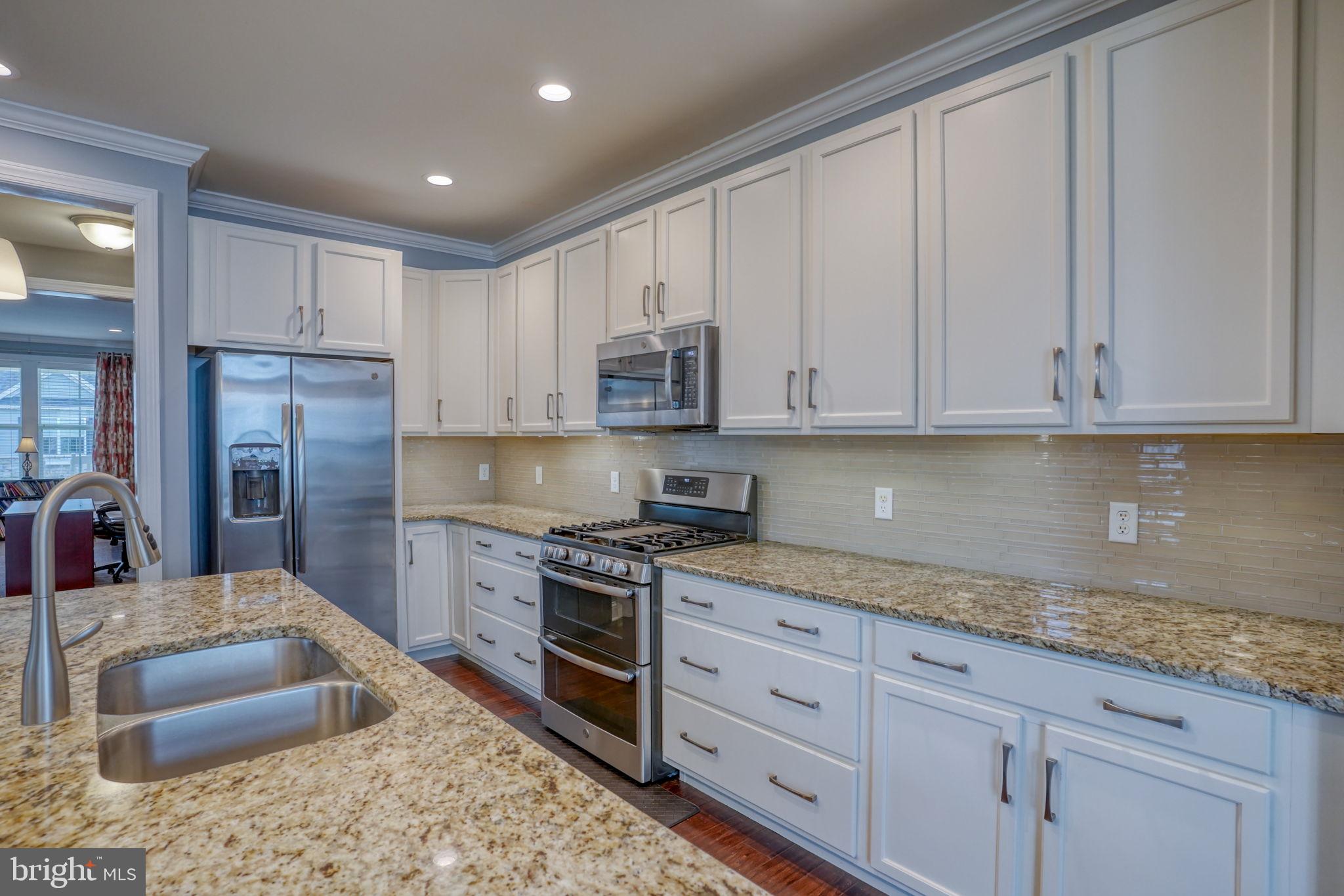 NOBLES POND - Residential