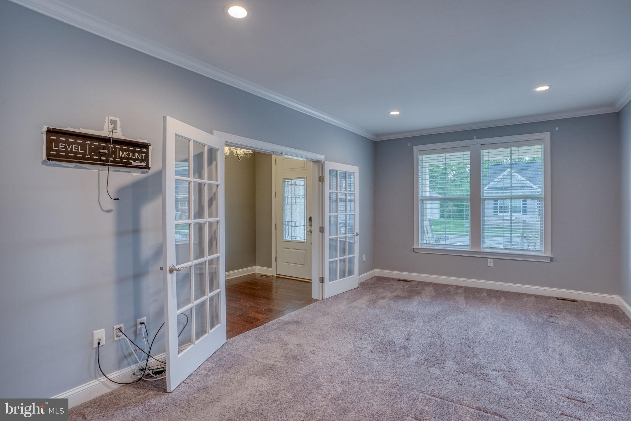 NOBLES POND - Residential
