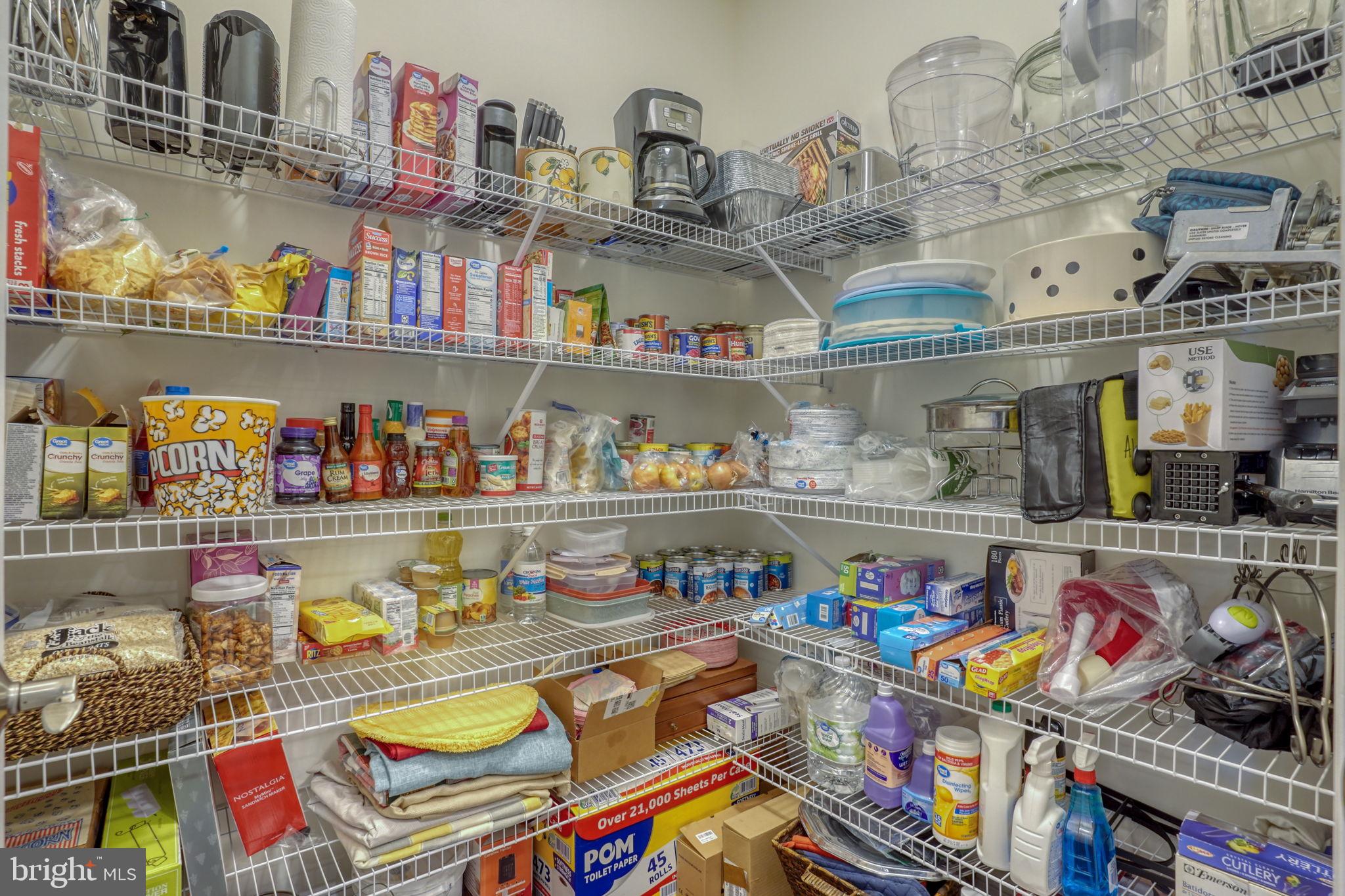 NOBLES POND - Residential