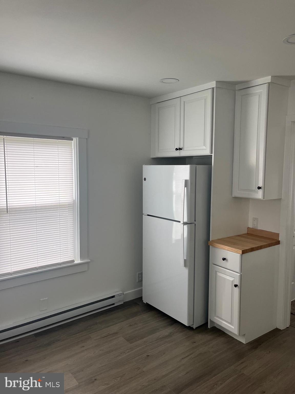 NEW  HOLLAND - Residential