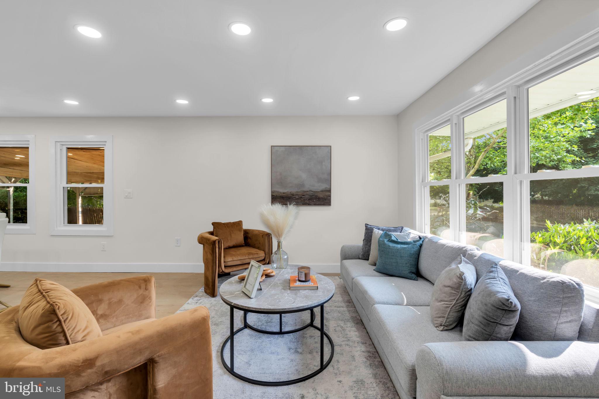 323 CONCORD AVENUE