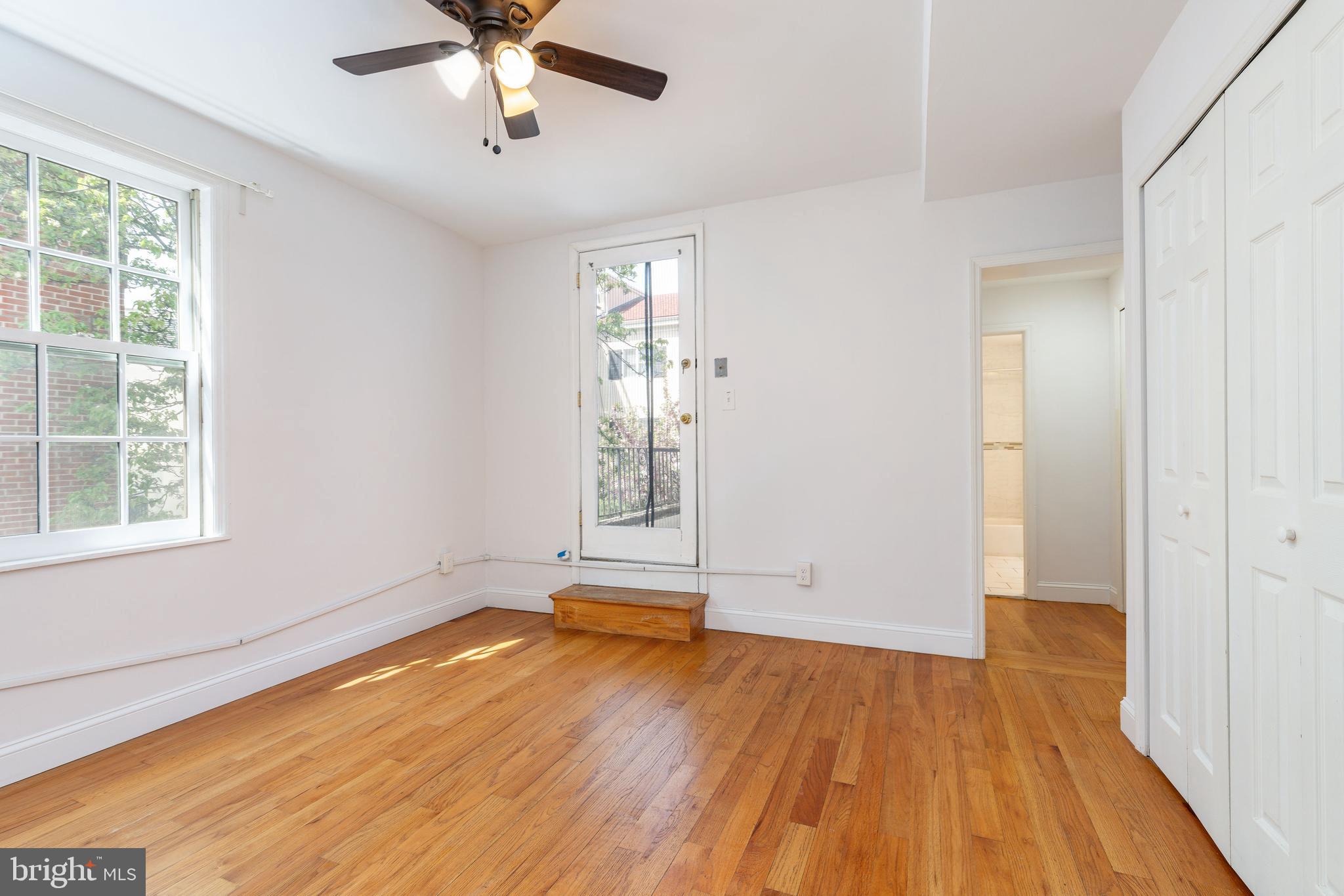 WASHINGTON SQ WEST - Residential