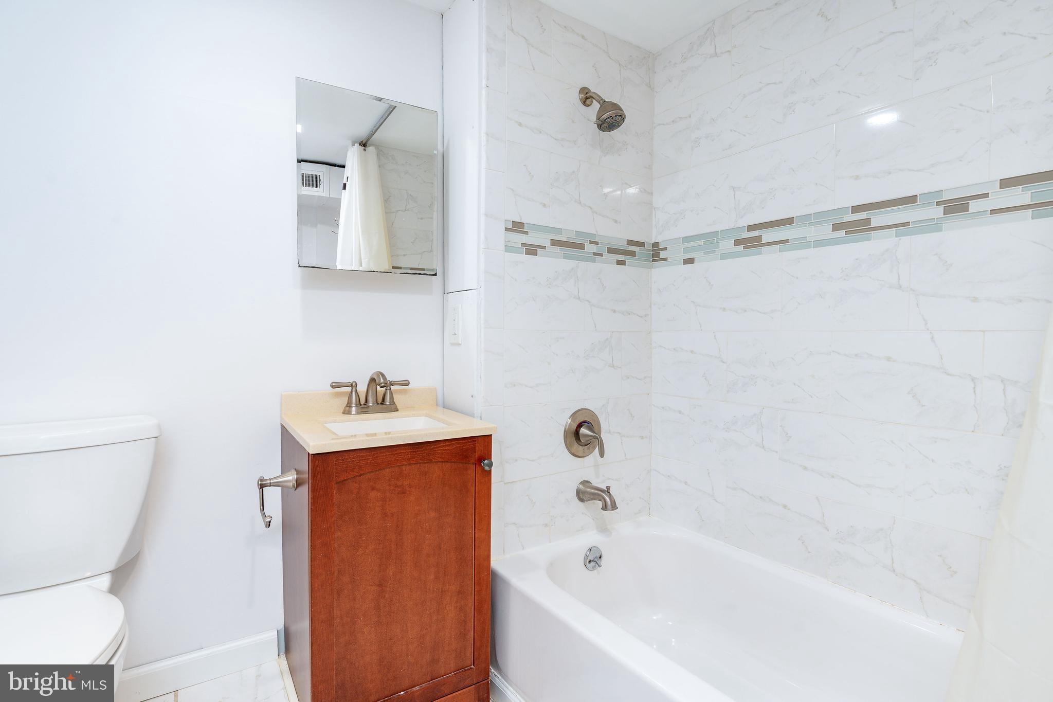 WASHINGTON SQ WEST - Residential