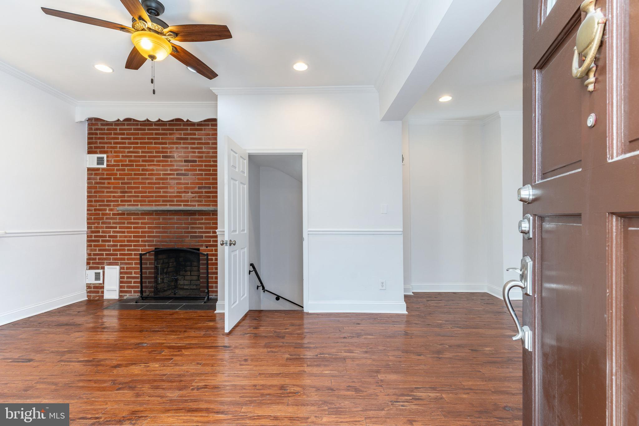 WASHINGTON SQ WEST - Residential