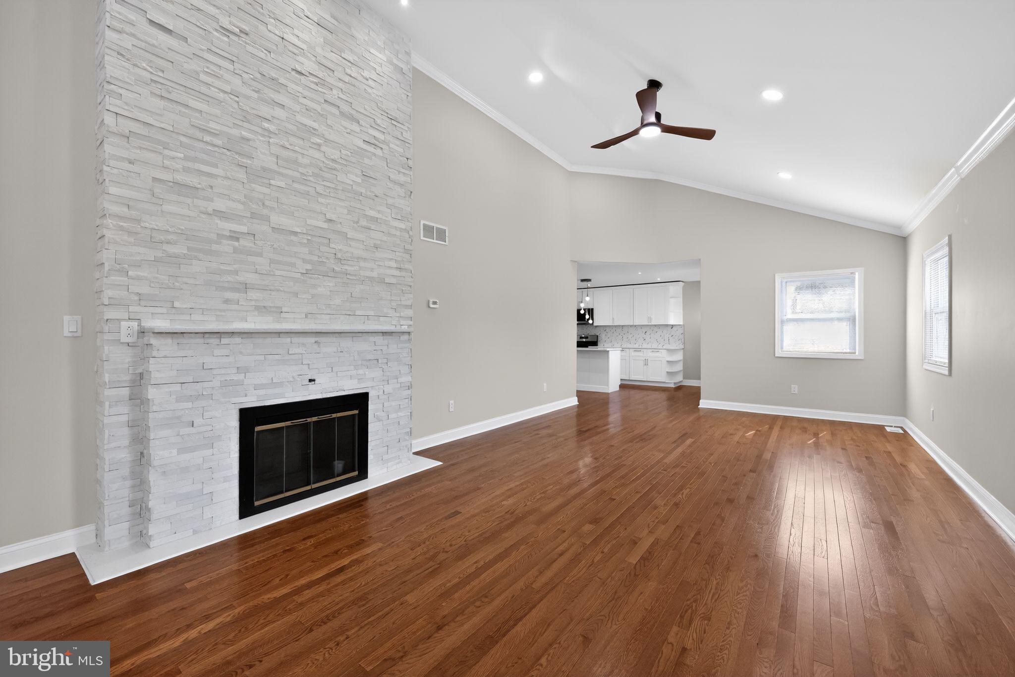 LLANGOLLEN ESTATES - Residential